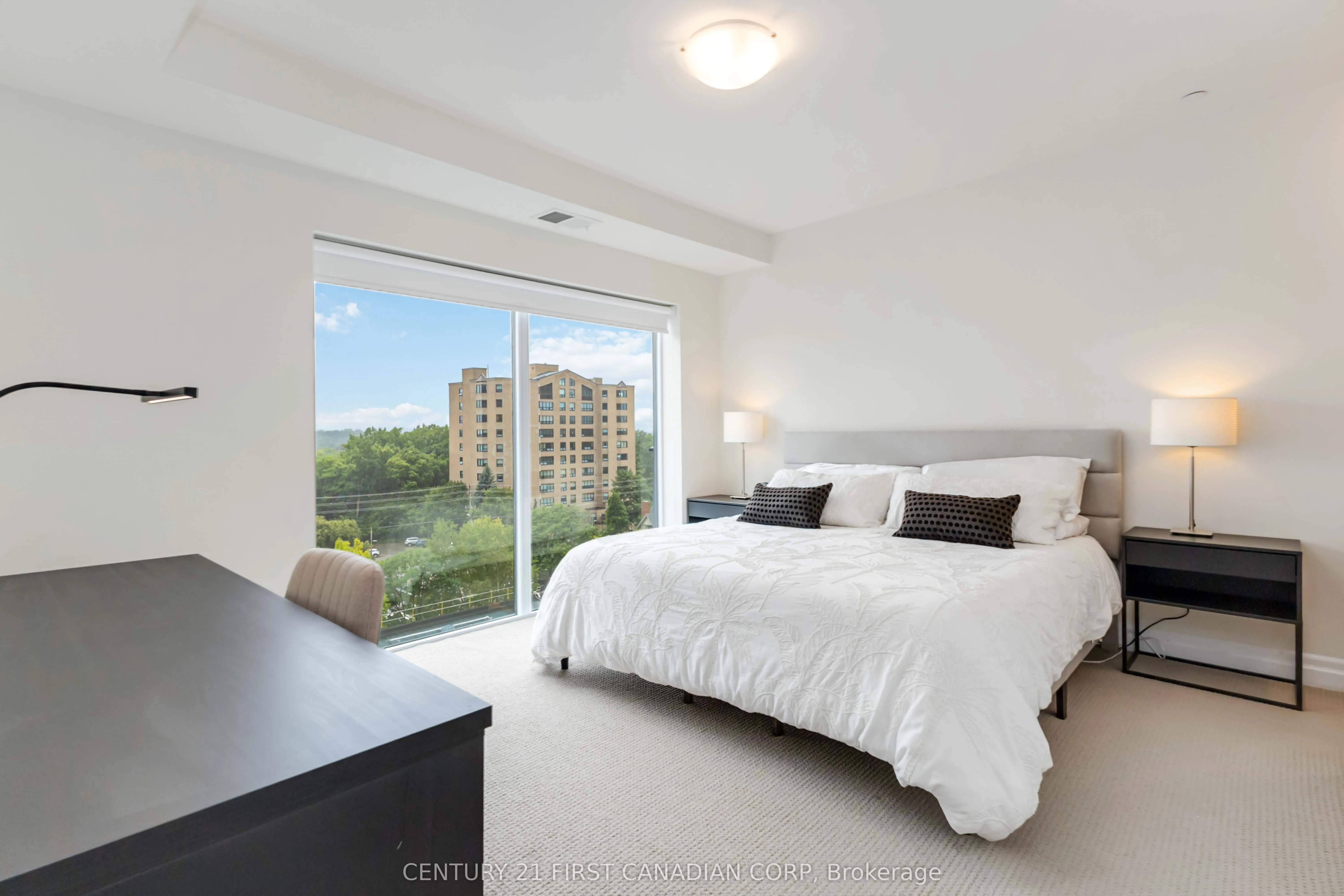 505 Talbot Street, #809