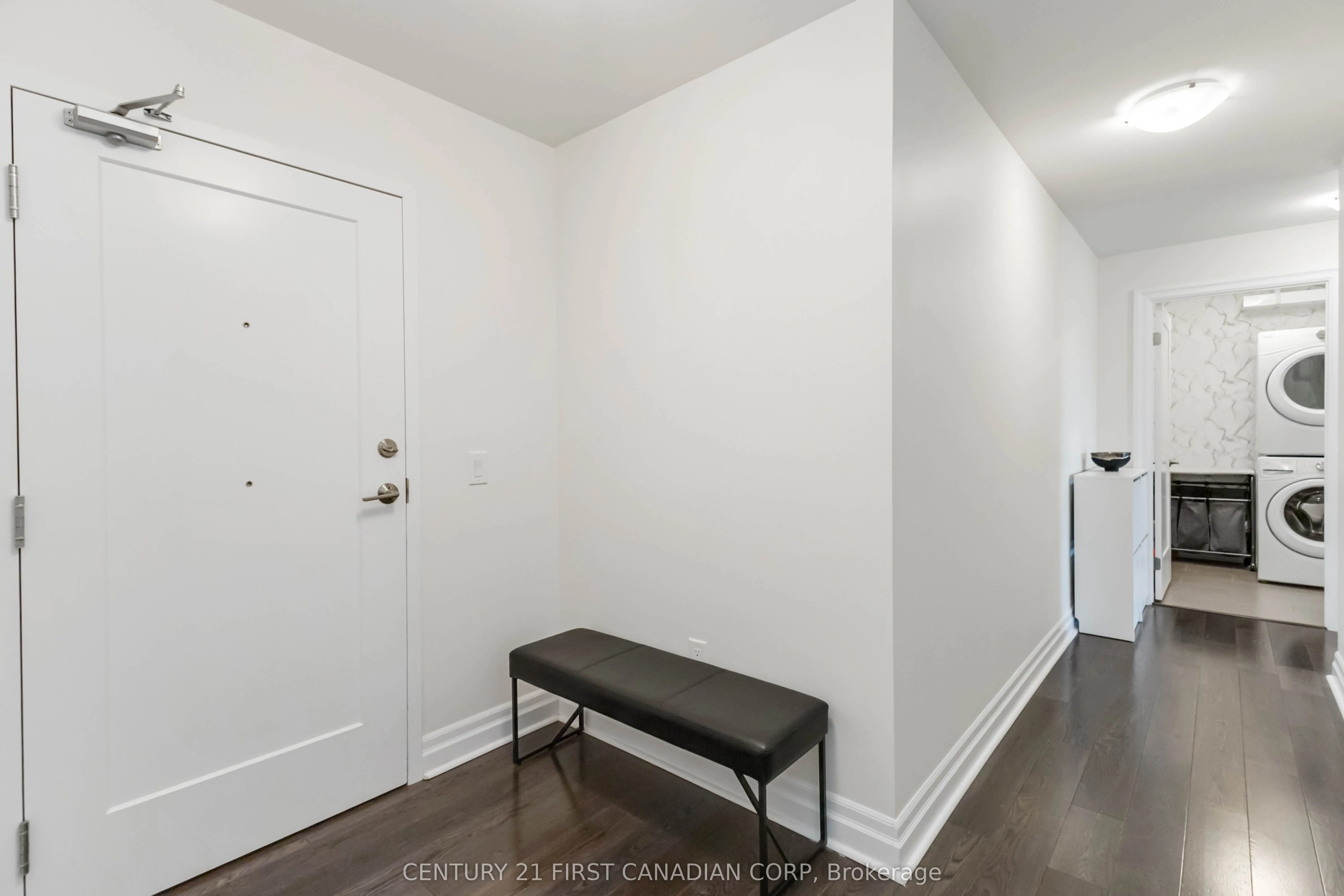 505 Talbot Street, #809