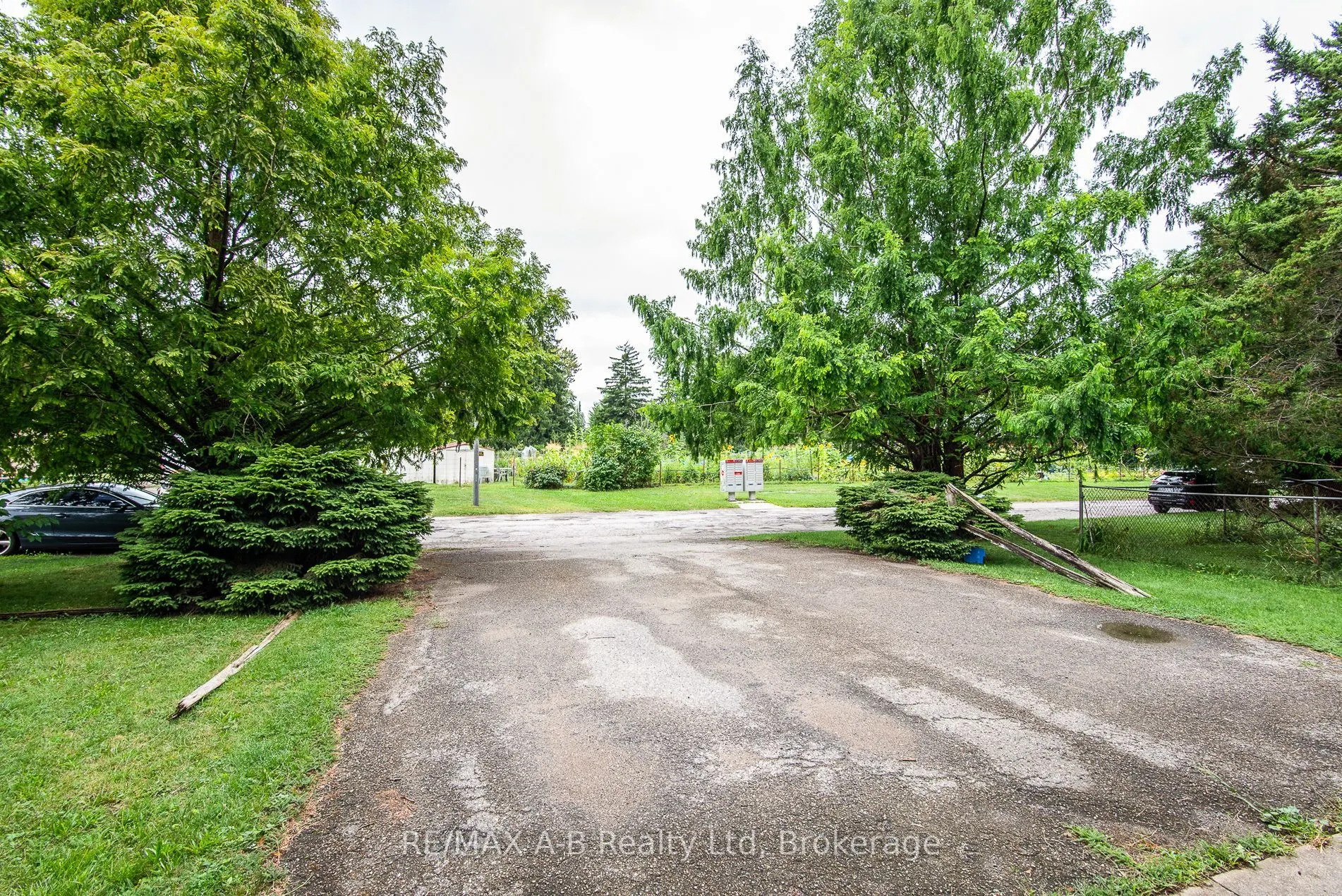 48 Franklin Drive