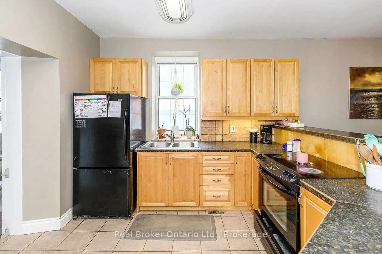 22 Maple Ridge Road