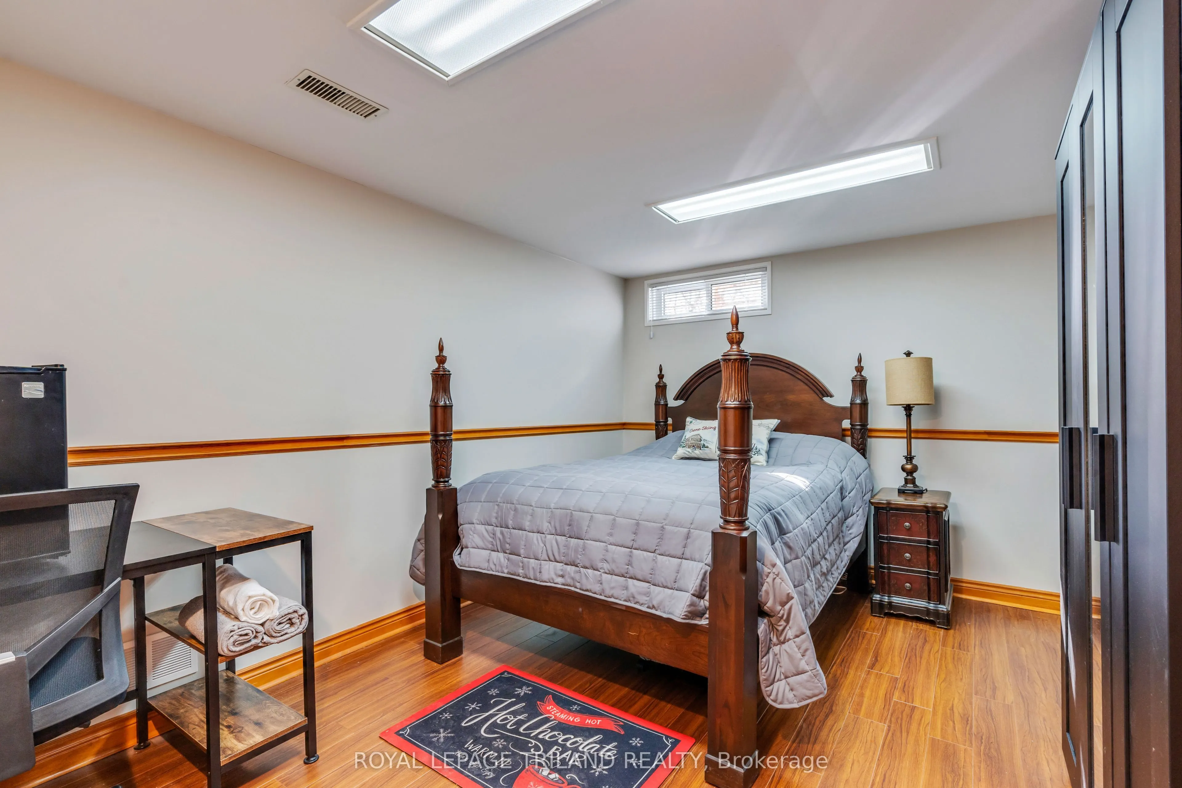 27 Cherokee Road