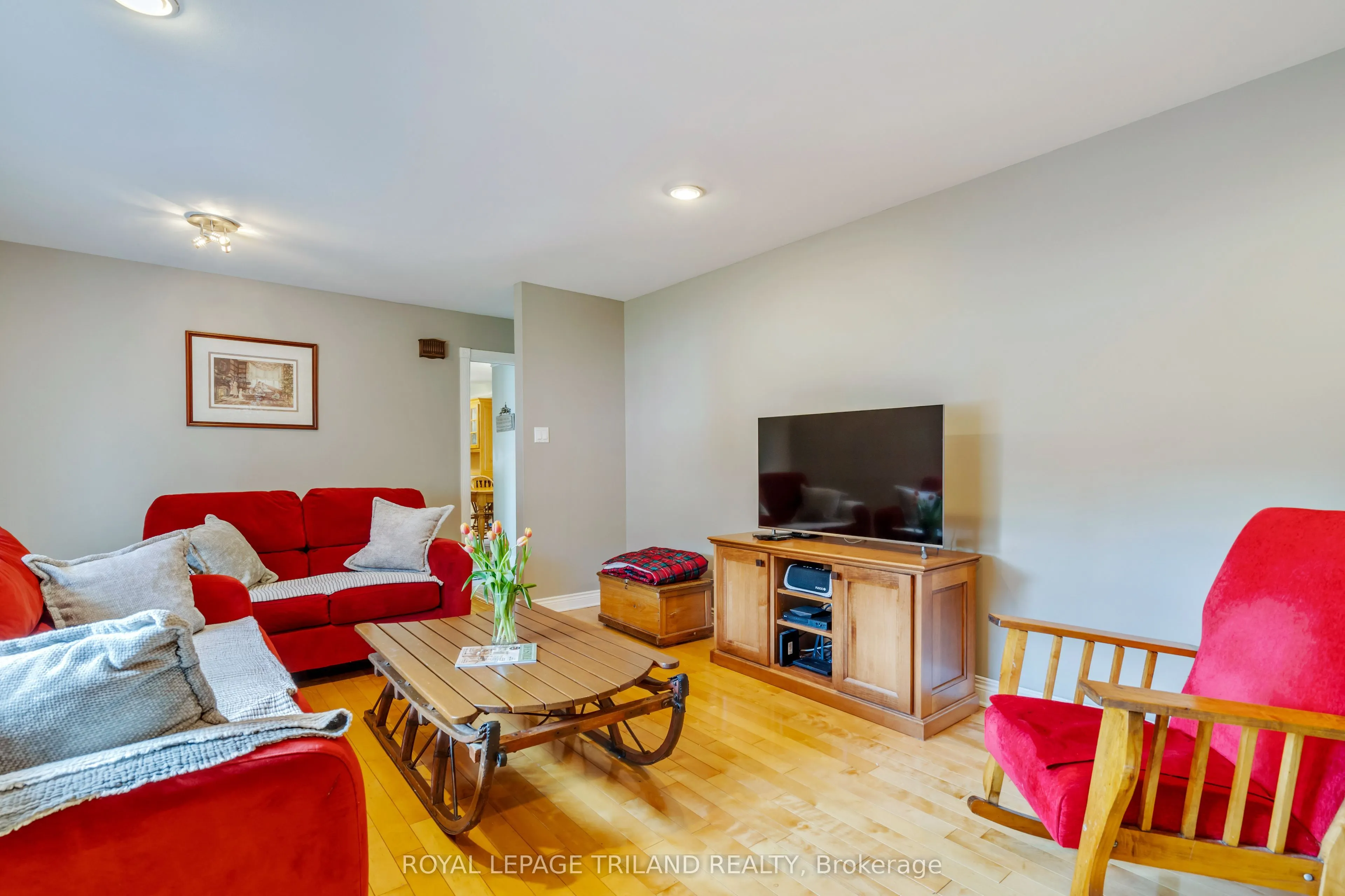 27 Cherokee Road