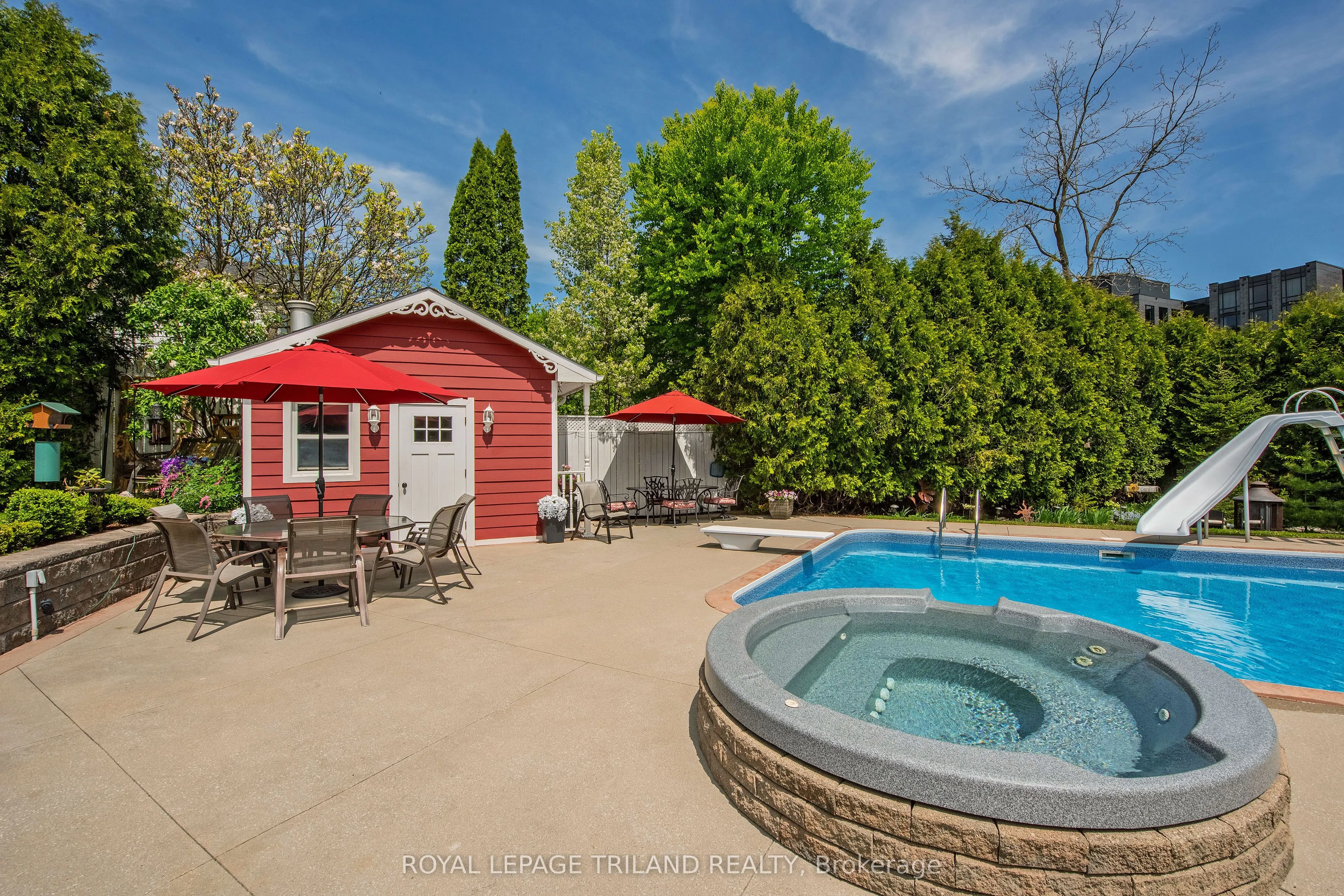 27 Cherokee Road