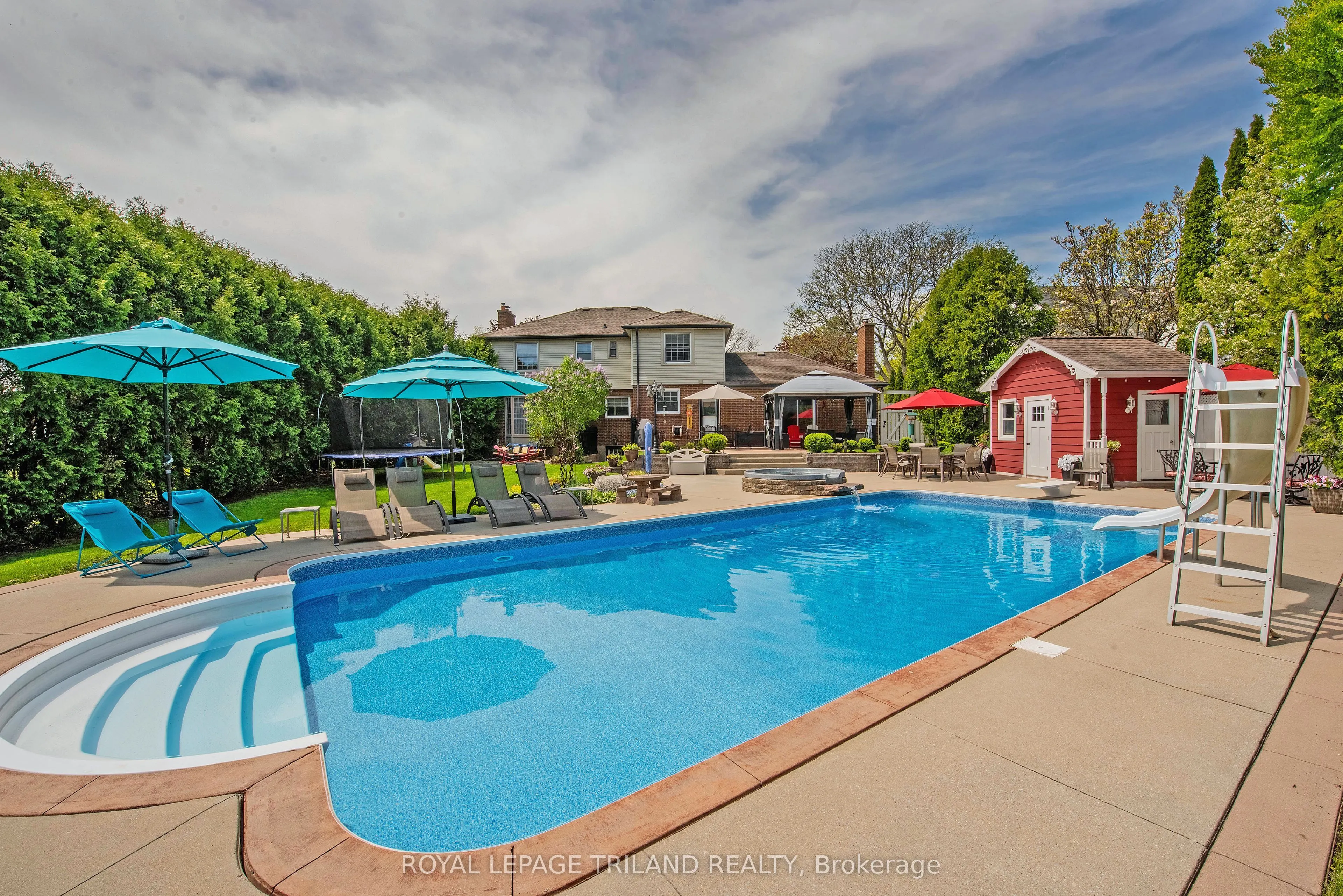 27 Cherokee Road