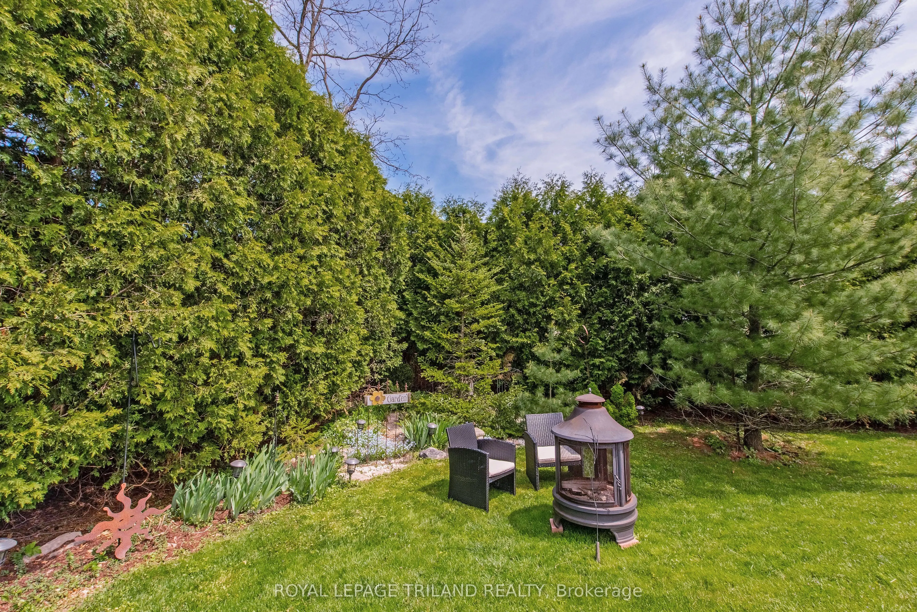 27 Cherokee Road