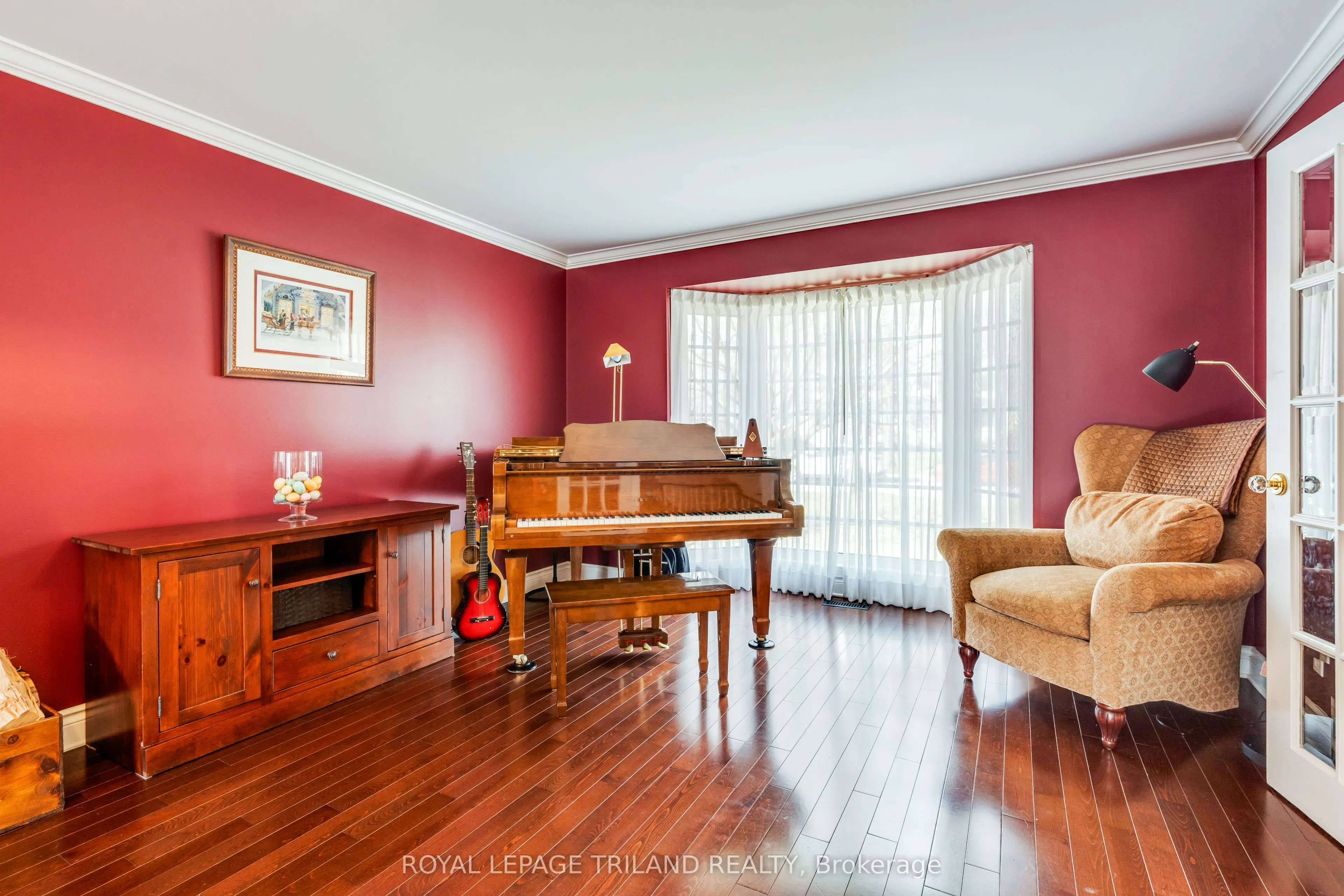 27 Cherokee Road