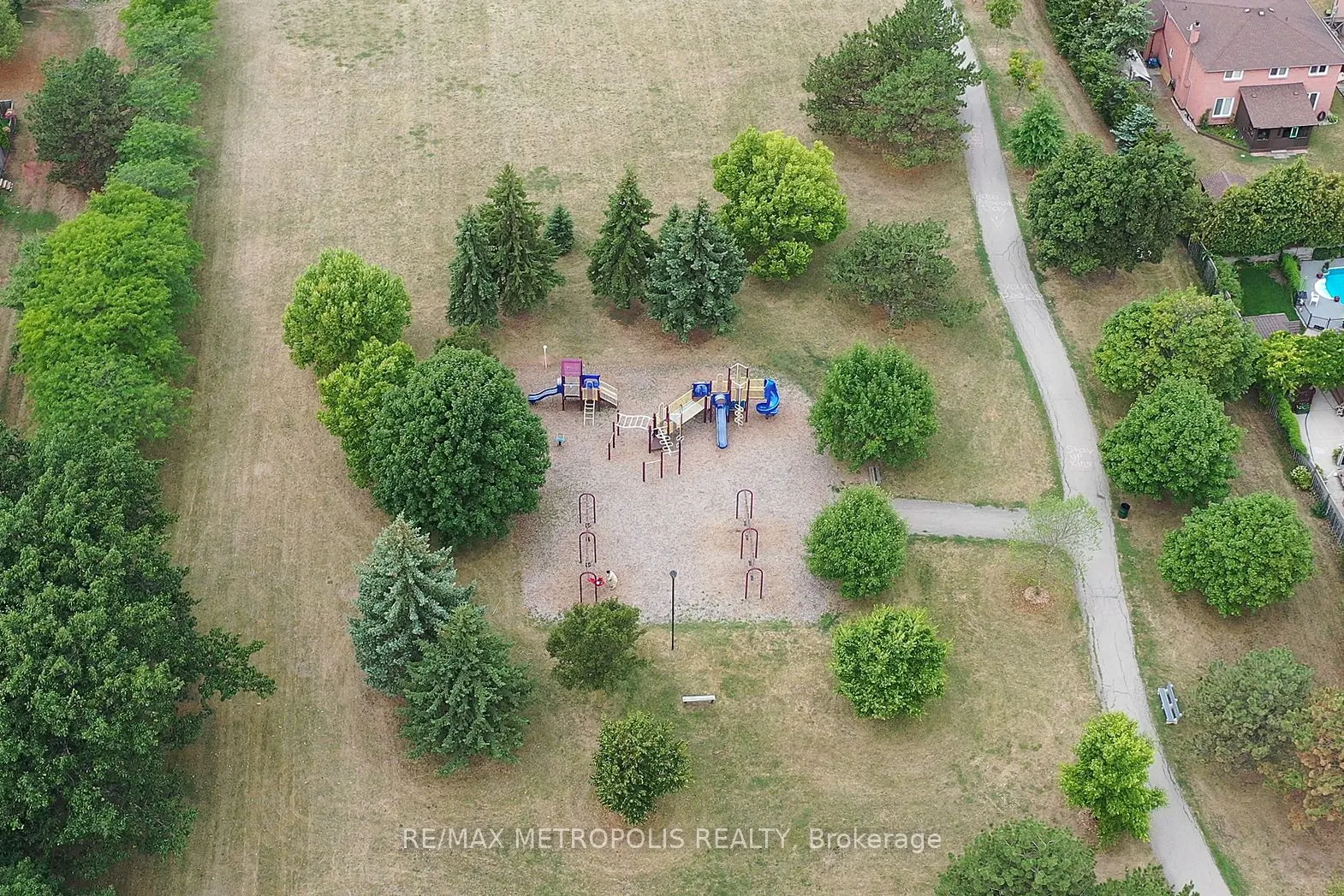 2 Royalwood Court, #59