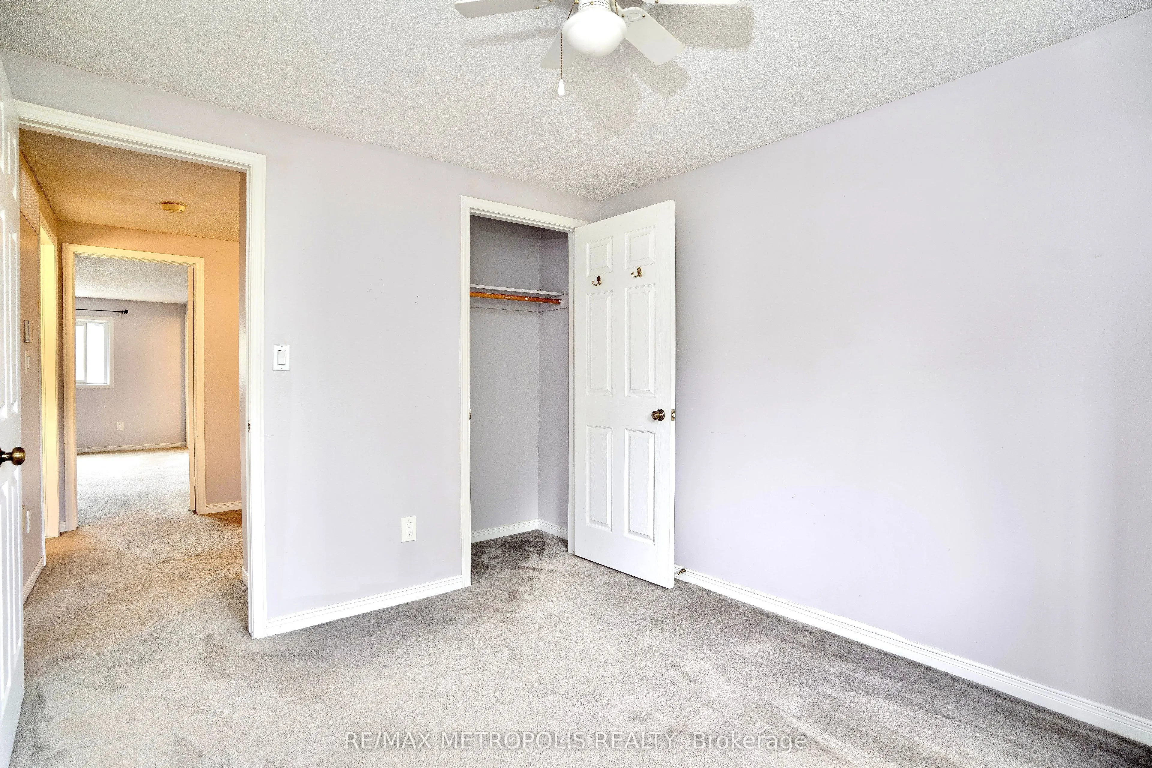 2 Royalwood Court, #59