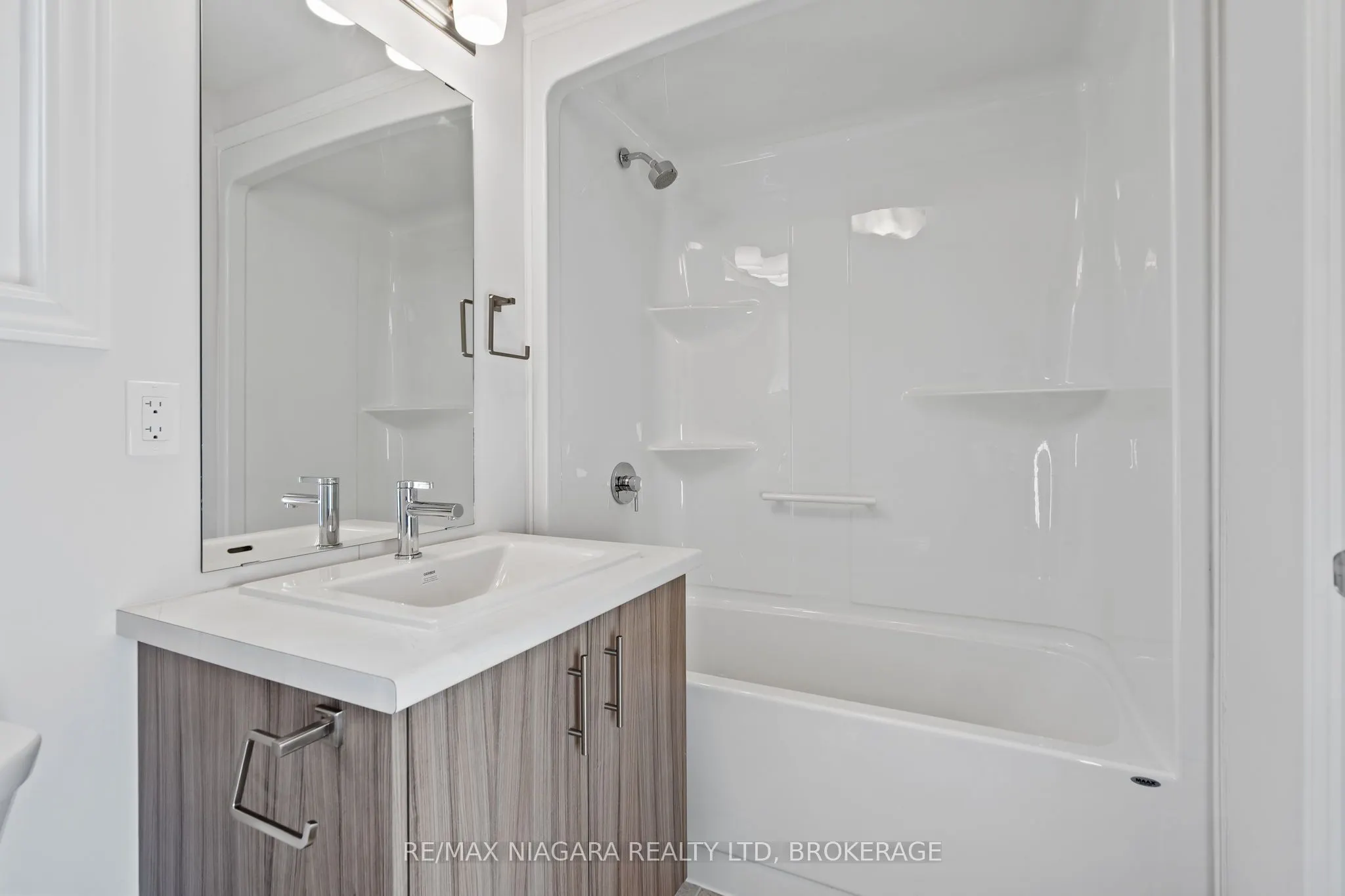 3245 DOMINION Road