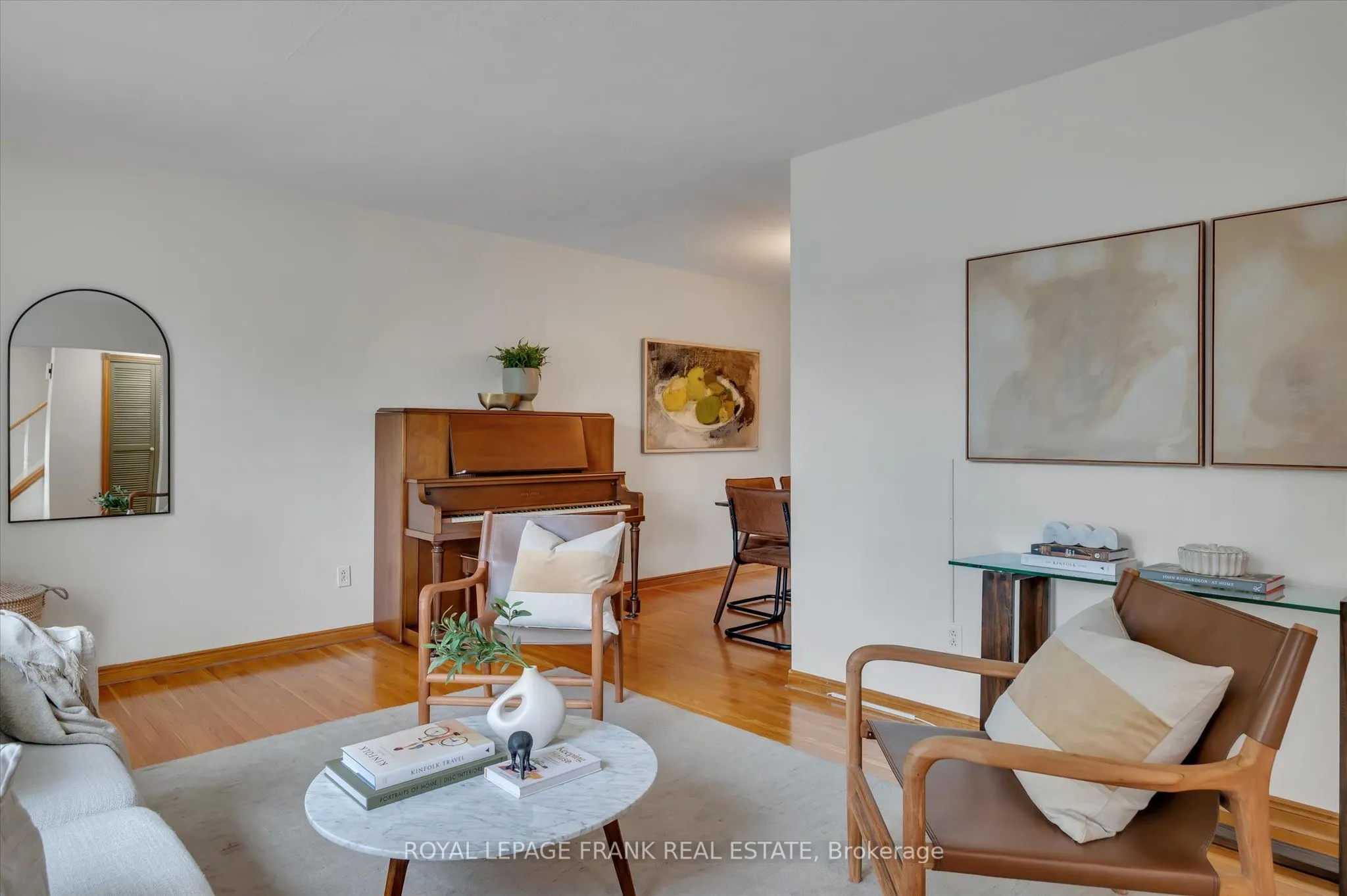 280 Greenlawn Avenue