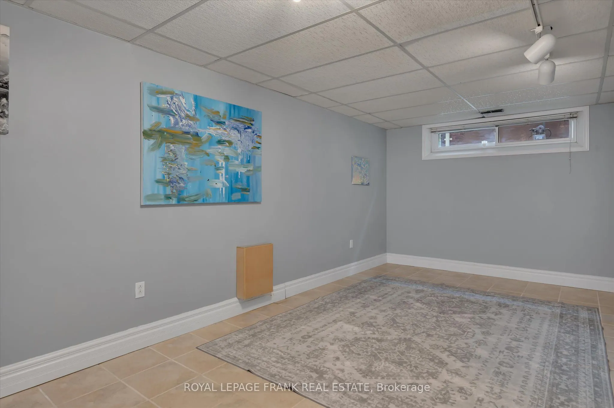 280 Greenlawn Avenue
