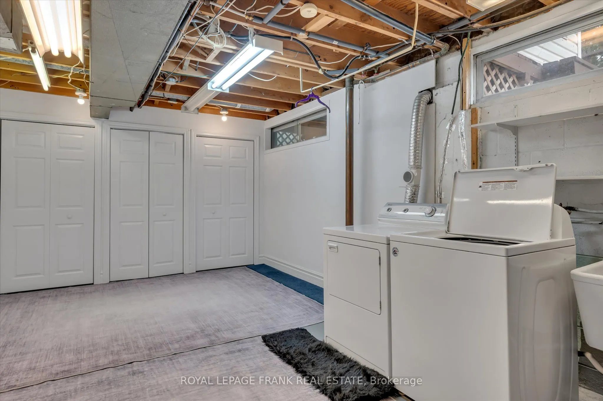 280 Greenlawn Avenue