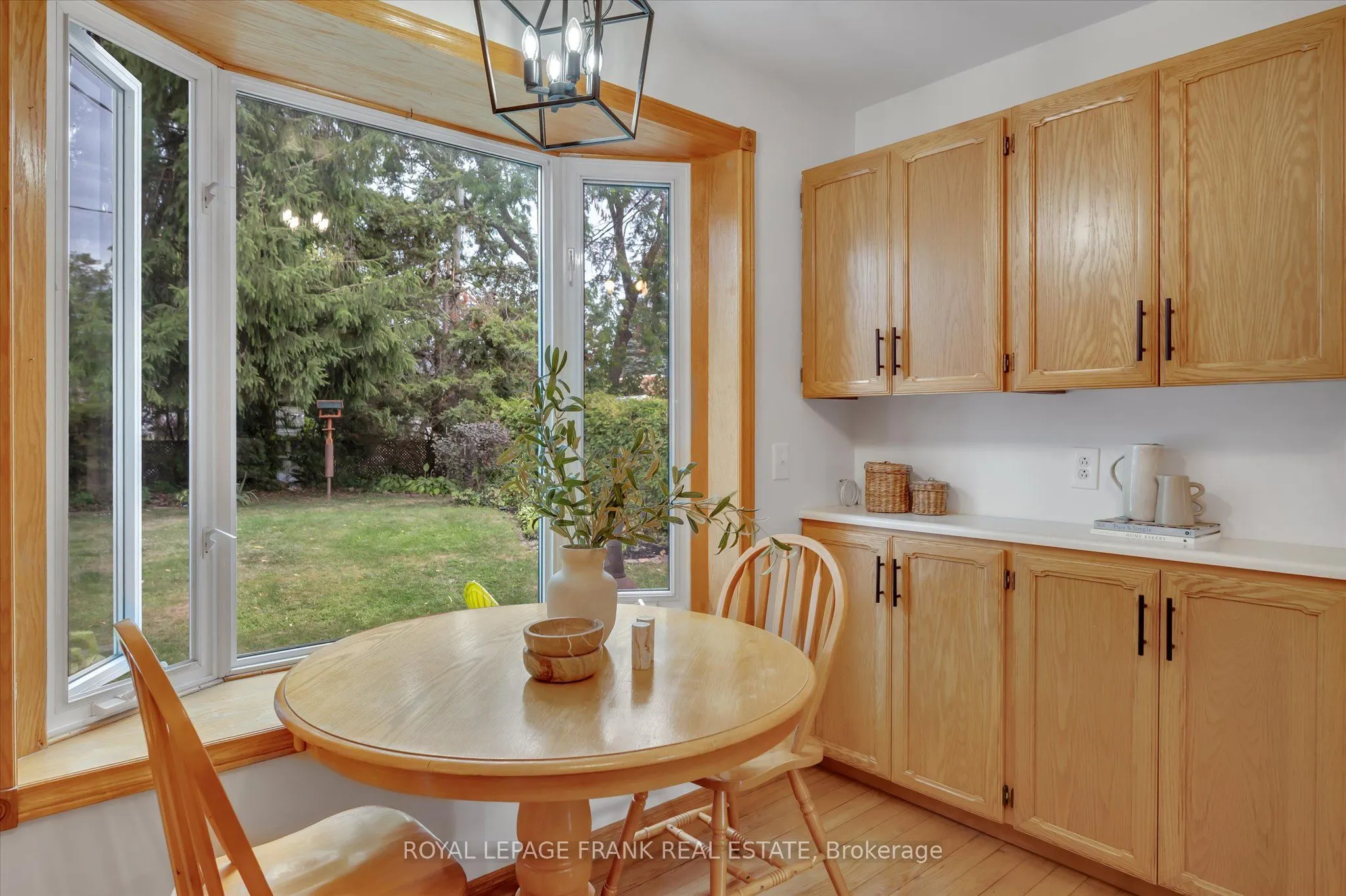 280 Greenlawn Avenue