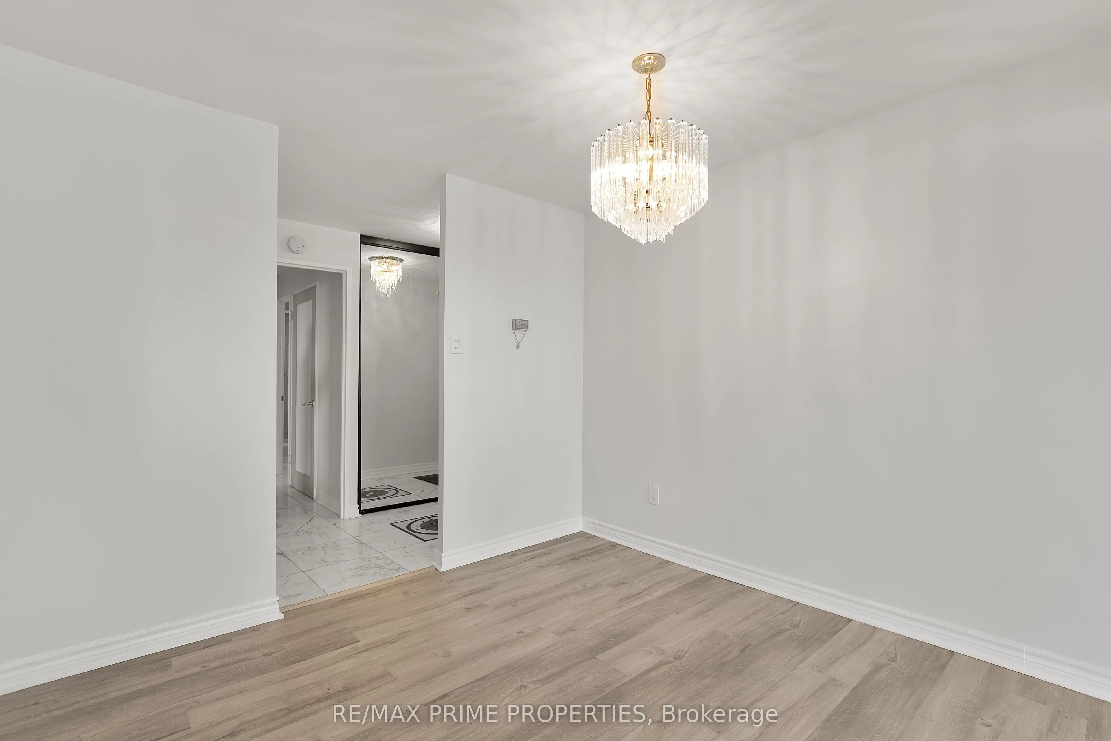 1081 Ambleside Drive, #1603
