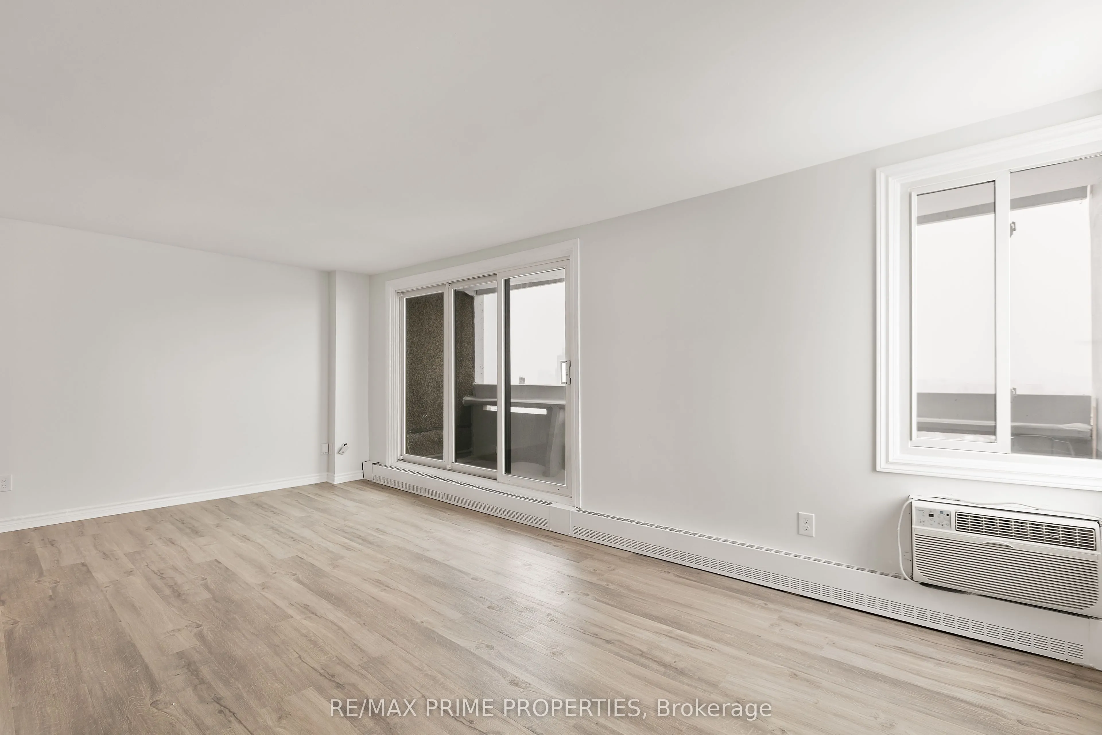 1081 Ambleside Drive, #1603