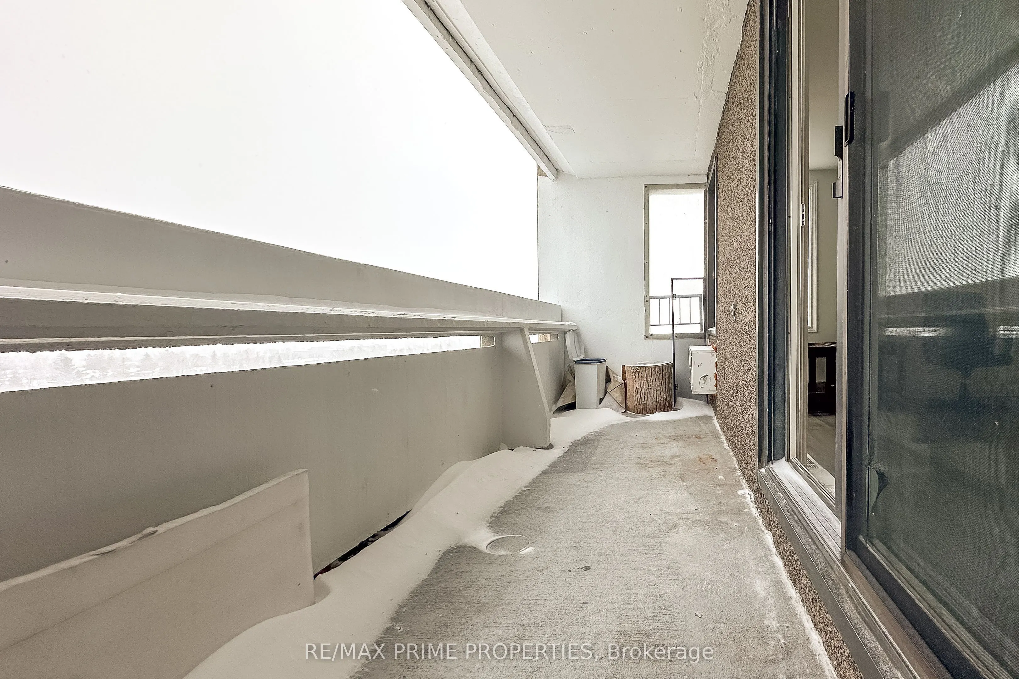 1081 Ambleside Drive, #1603
