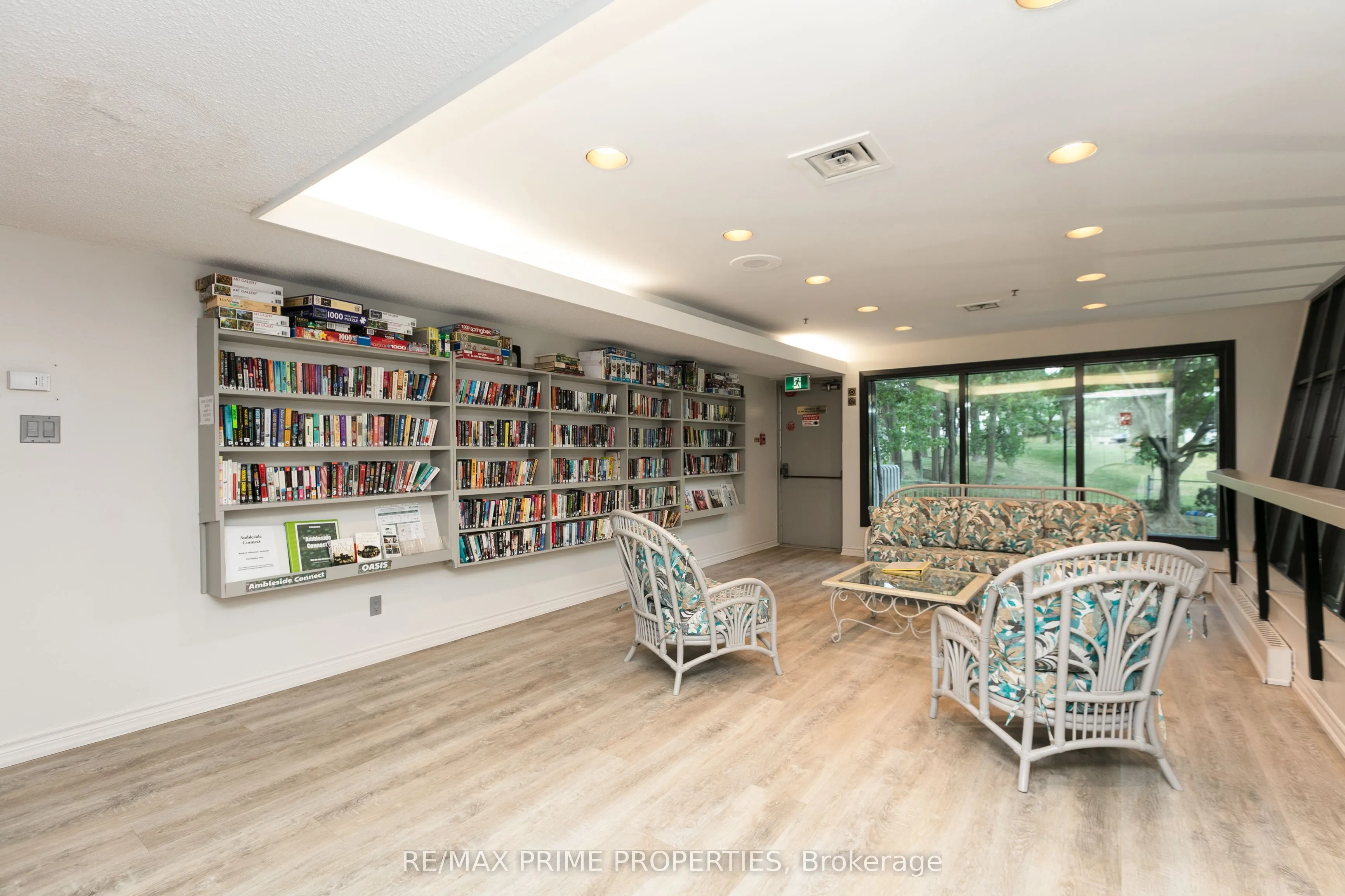 1081 Ambleside Drive, #1603