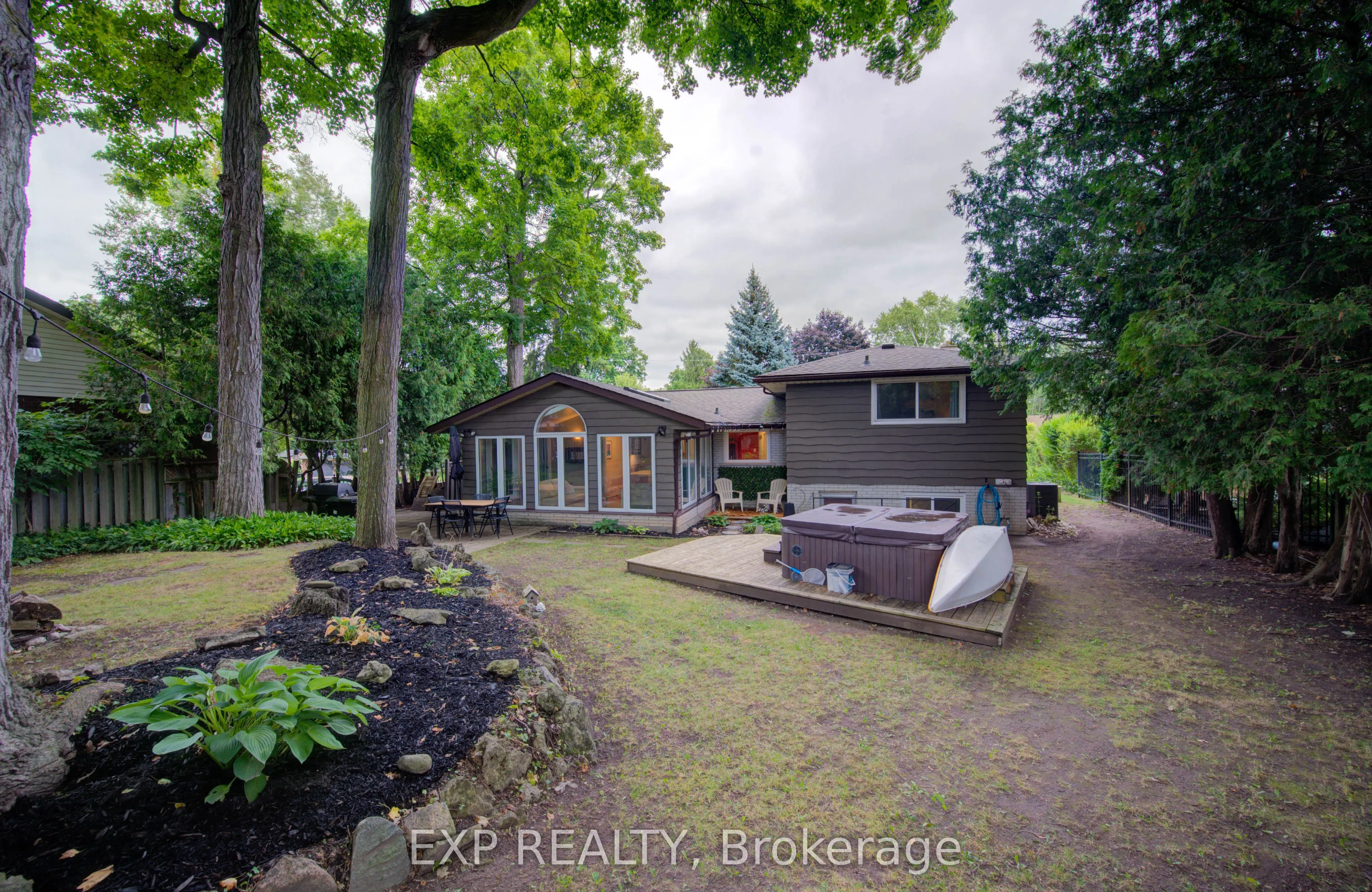 47 Hillcrest Lane