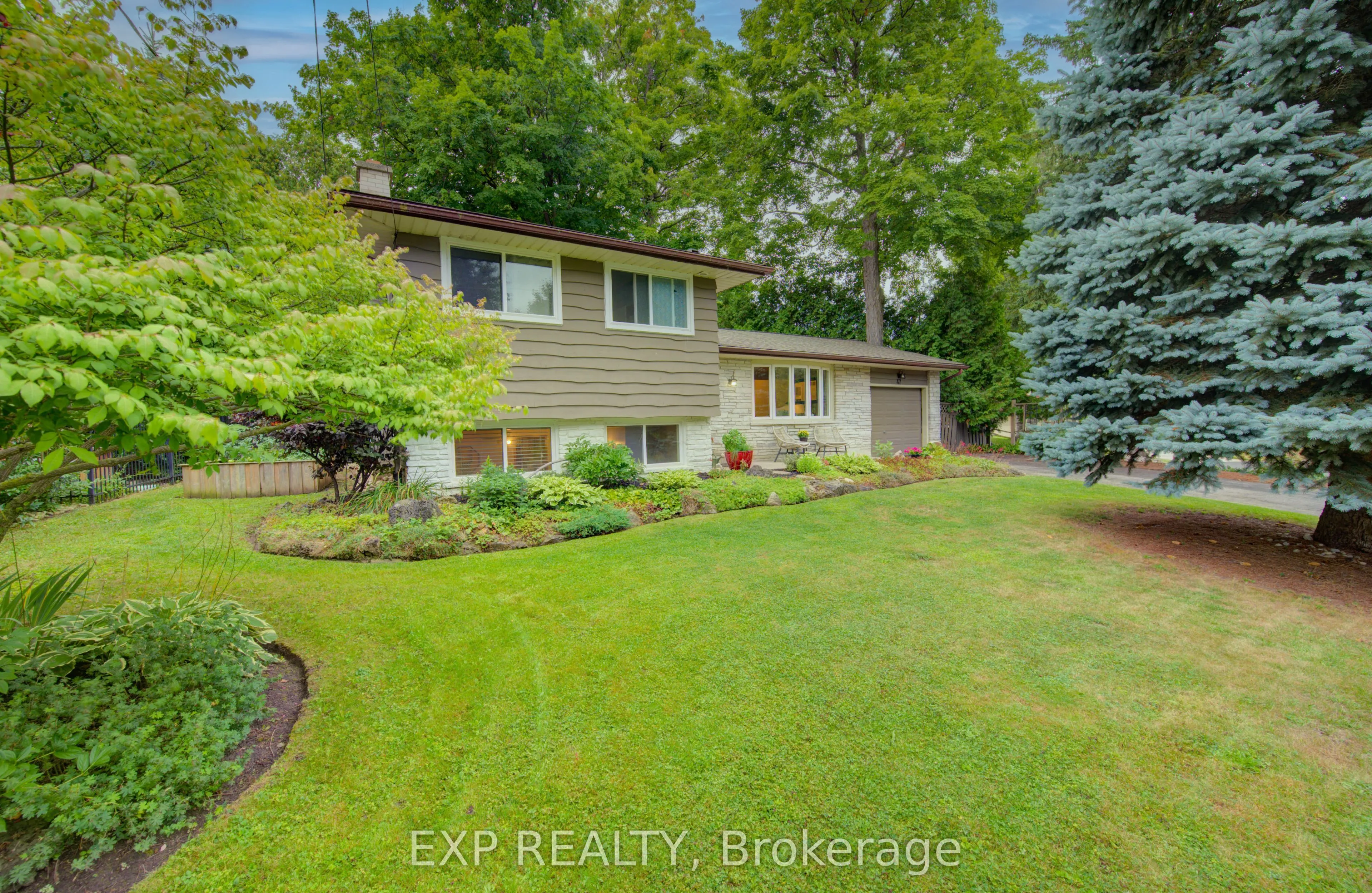 47 Hillcrest Lane