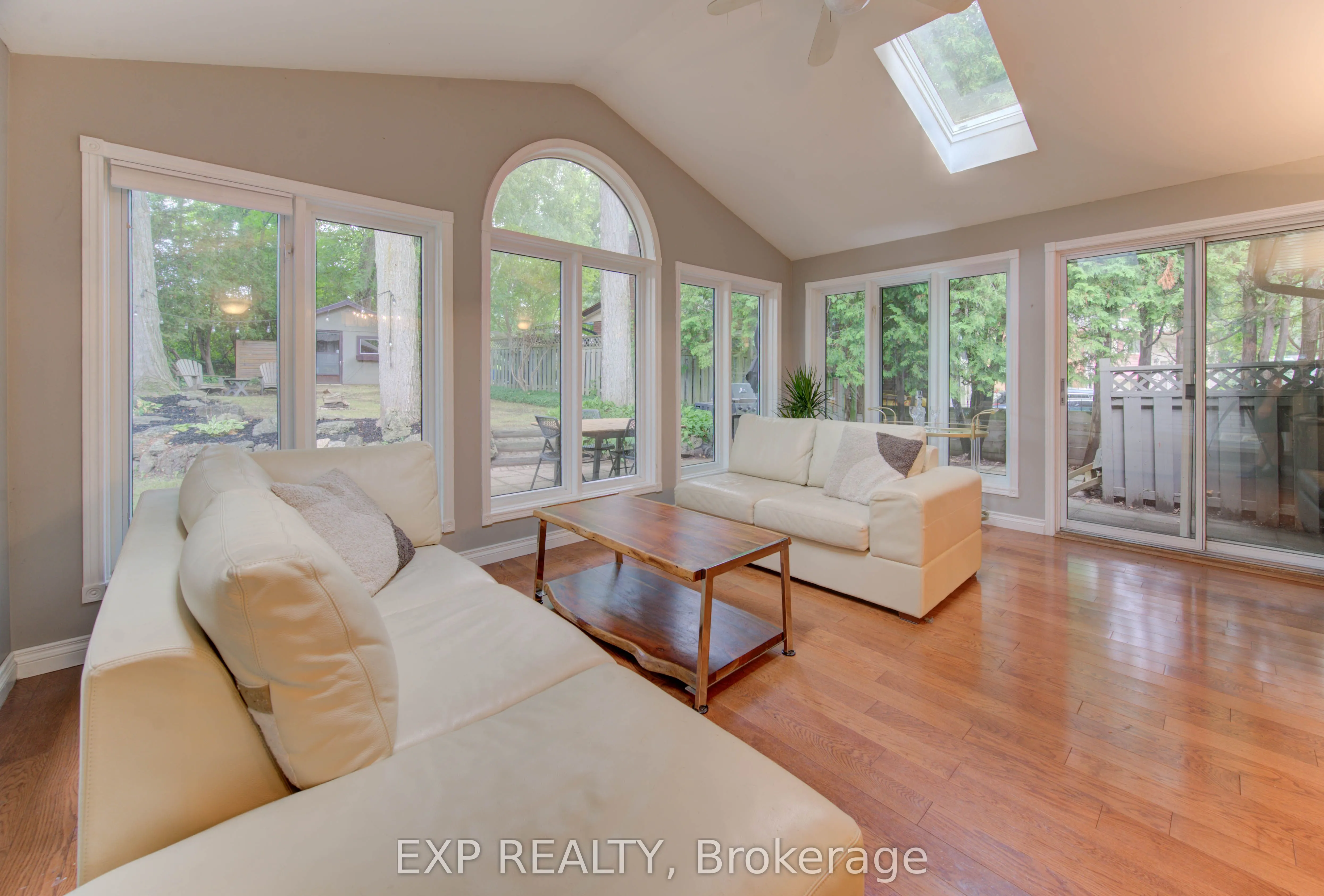 47 Hillcrest Lane