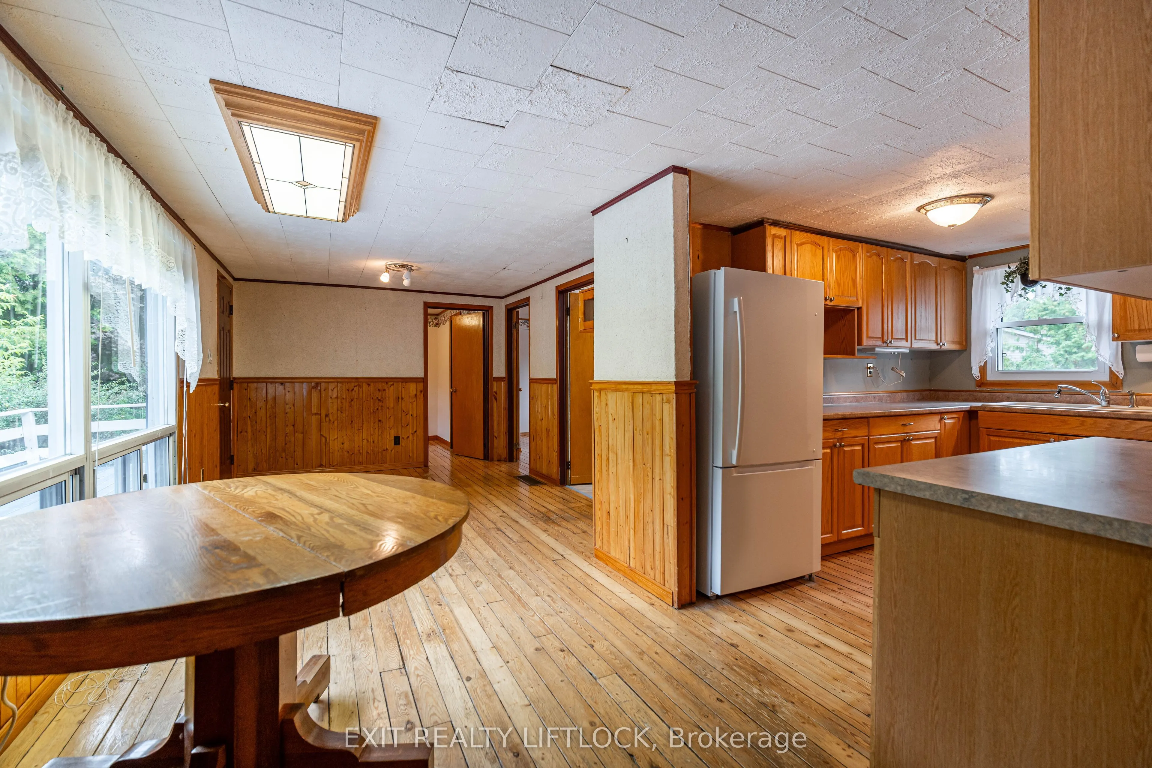 80 Kenedon Drive