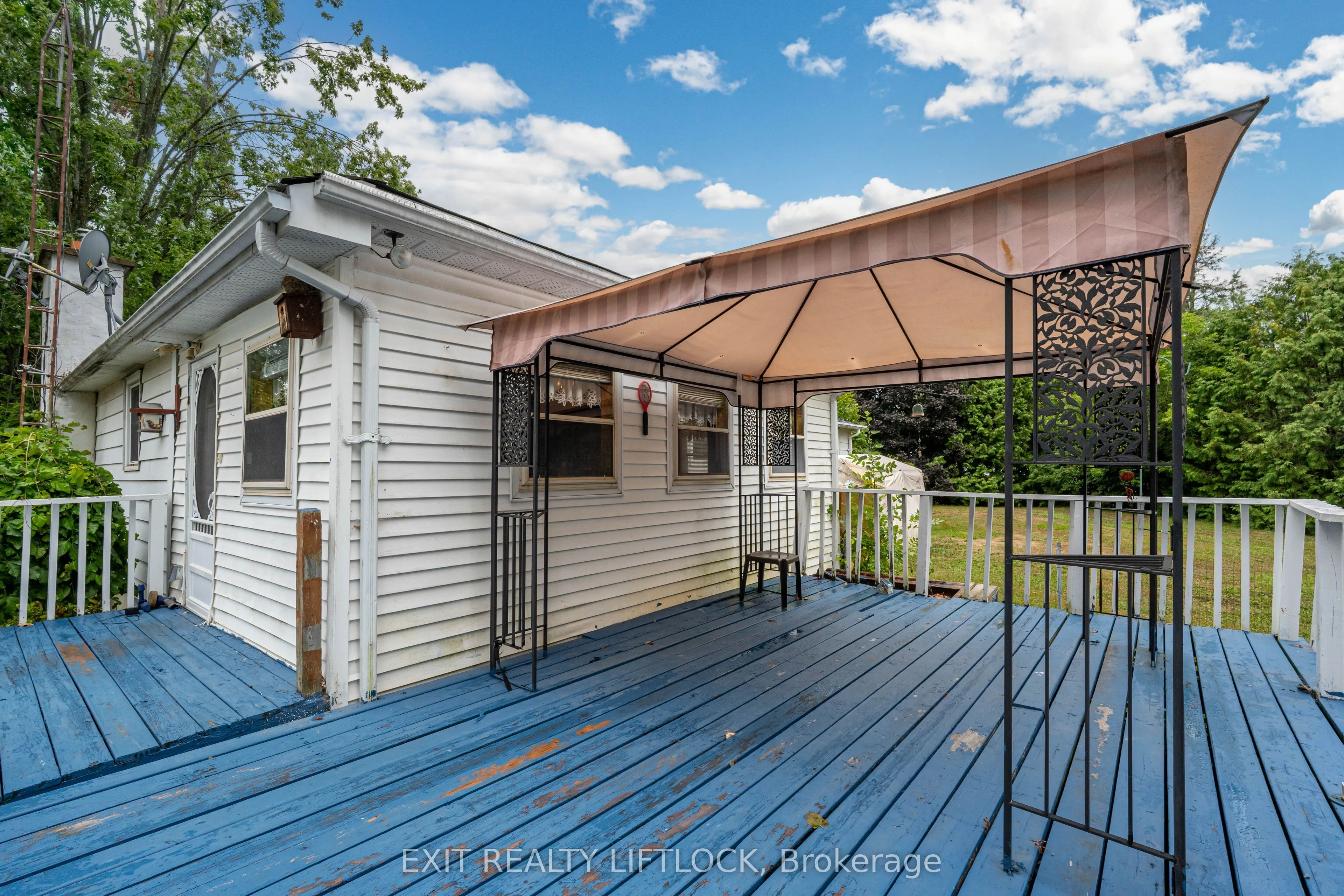 80 Kenedon Drive