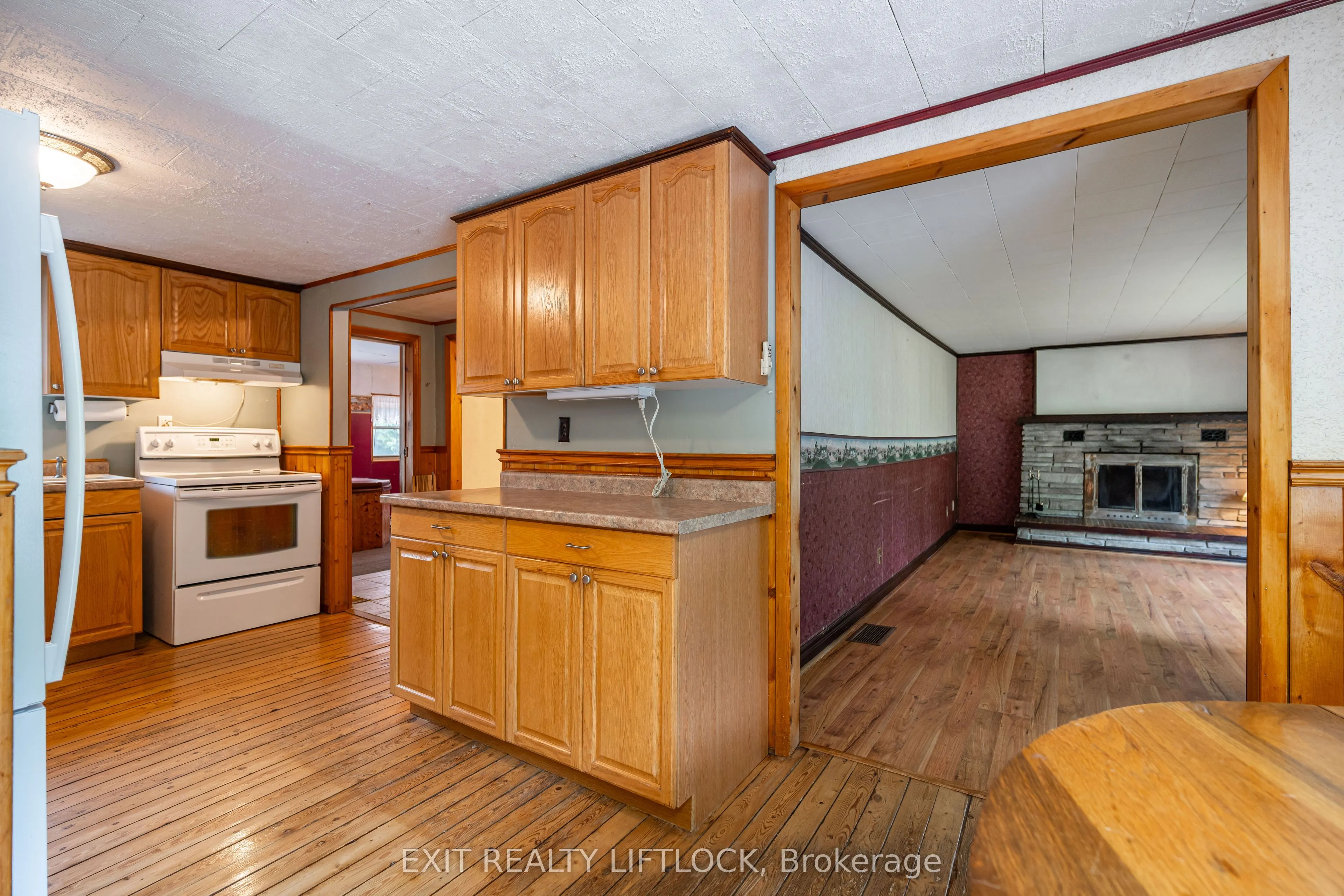 80 Kenedon Drive