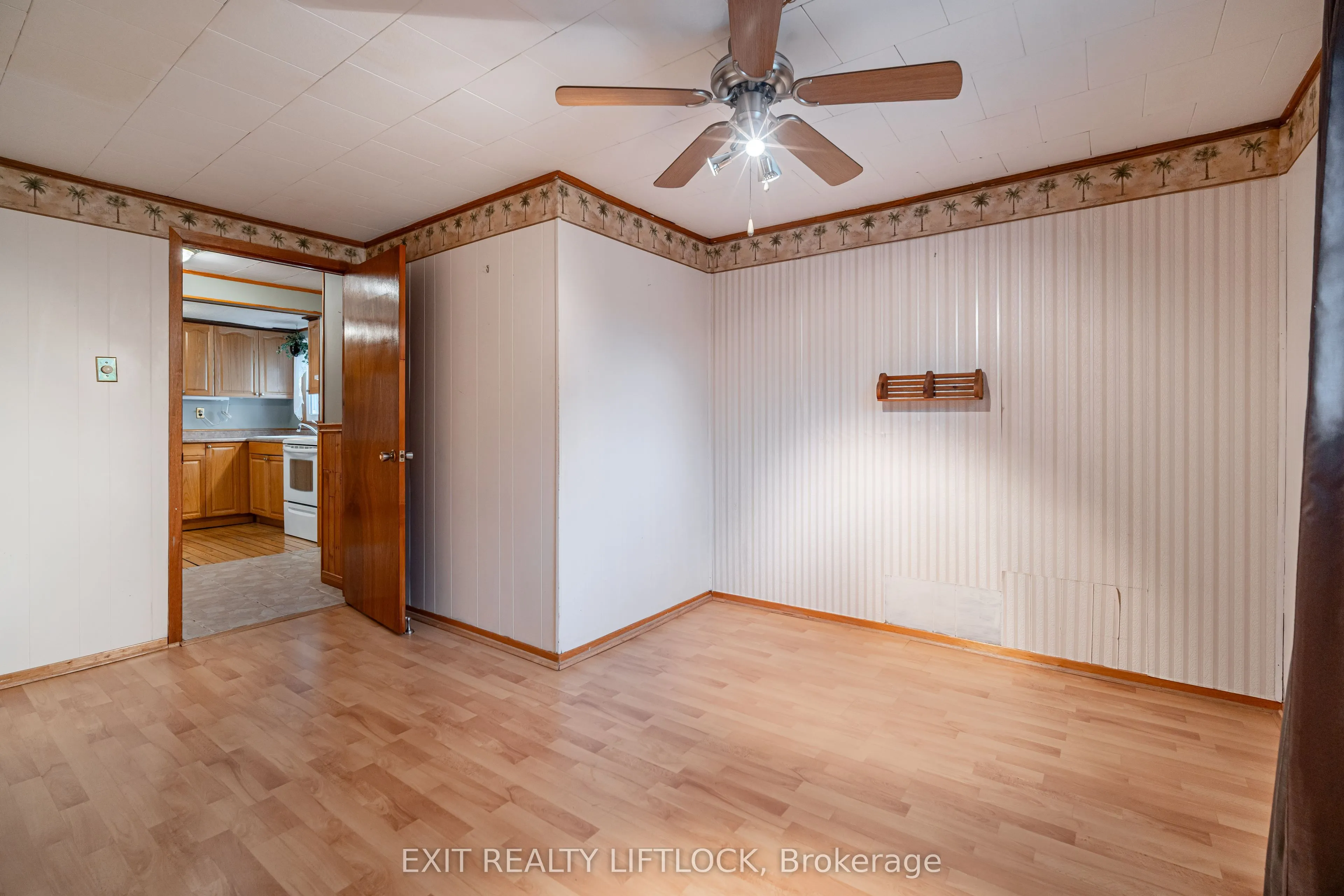 80 Kenedon Drive