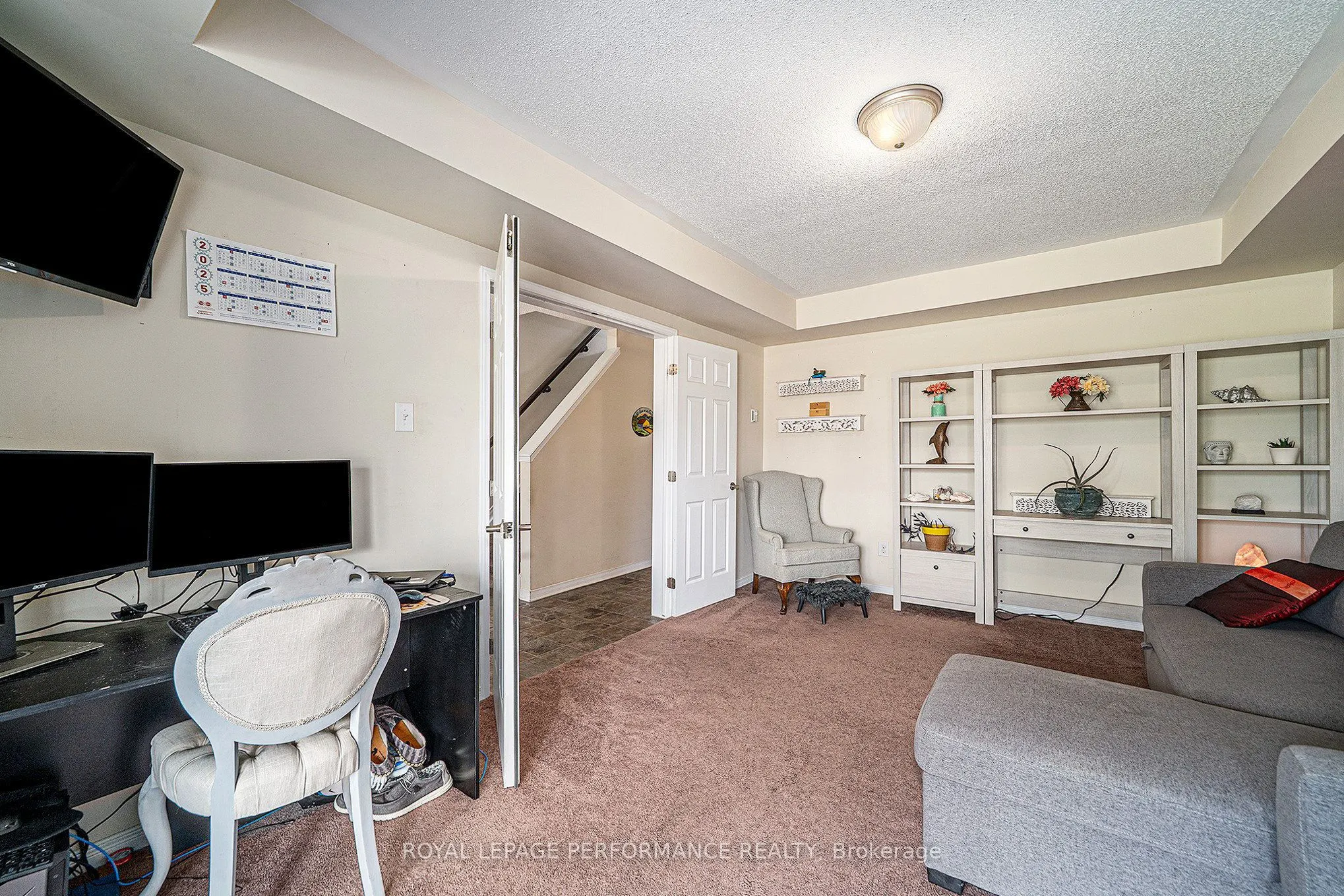3721 Riverbreeze Street, #G