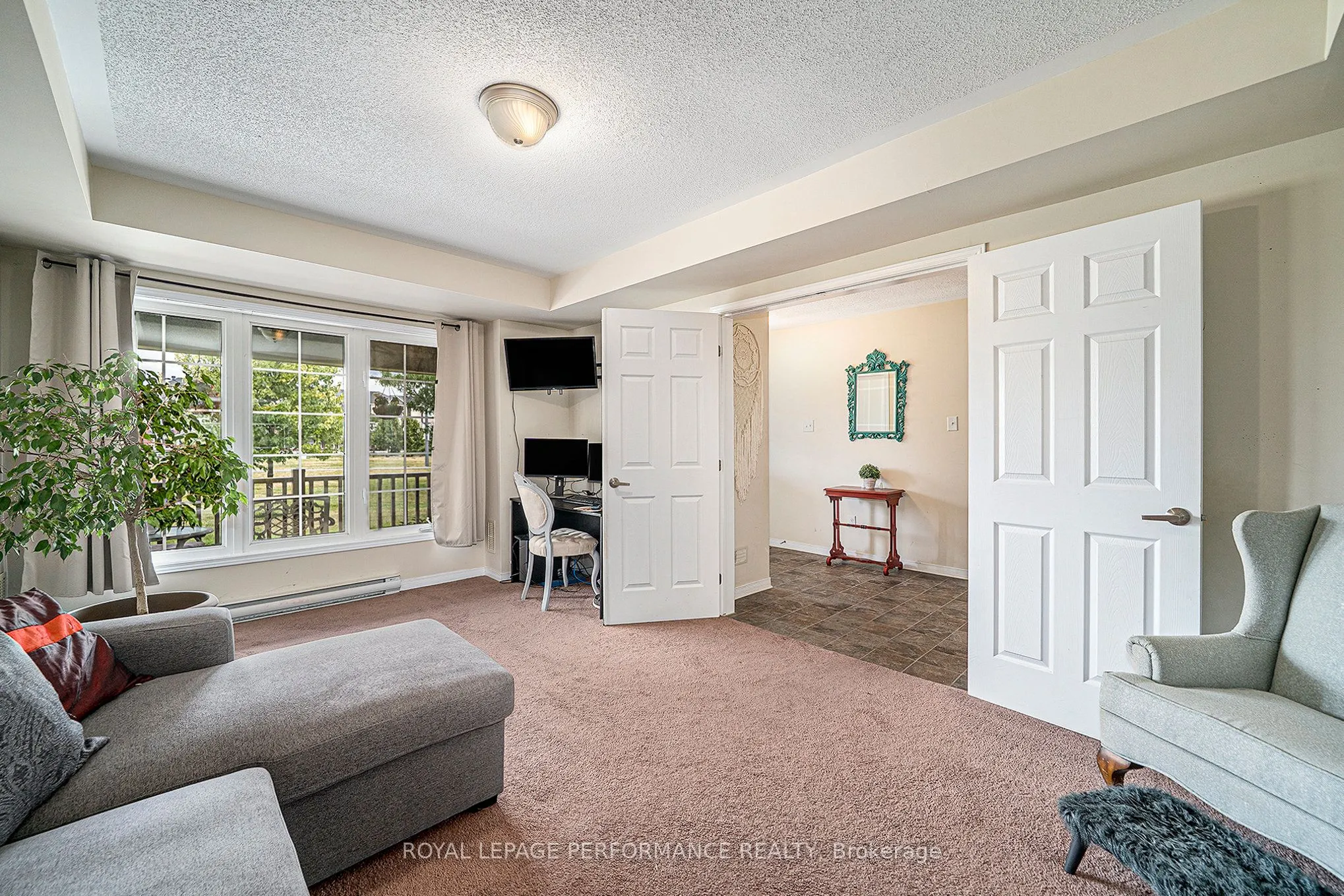 3721 Riverbreeze Street, #G