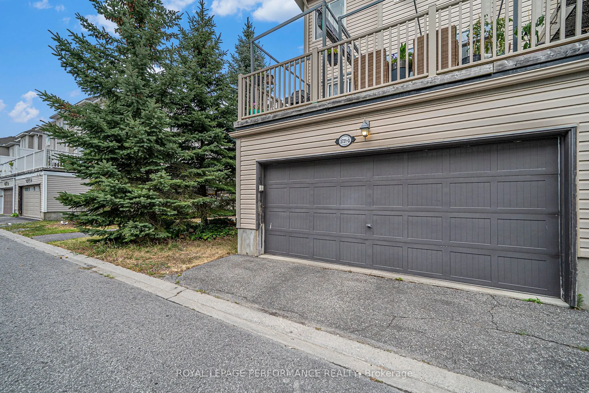 3721 Riverbreeze Street, #G