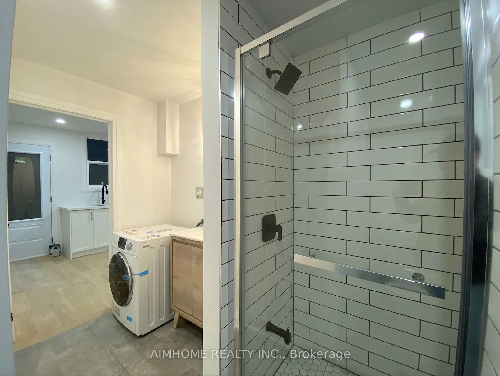 98 Hope Avenue, #2