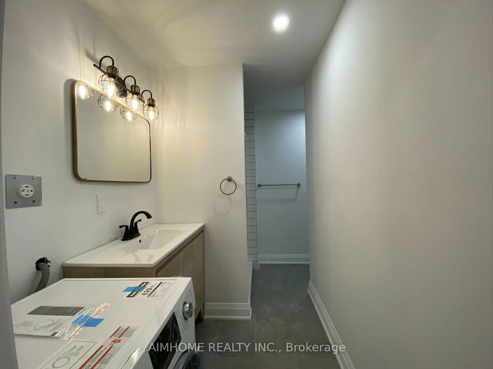 98 Hope Avenue, #2
