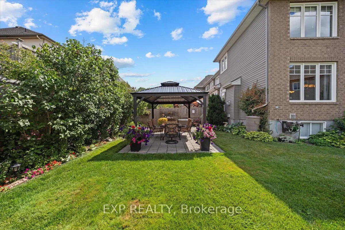 176 Flat Sedge Crescent