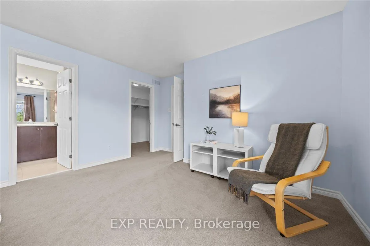 176 Flat Sedge Crescent