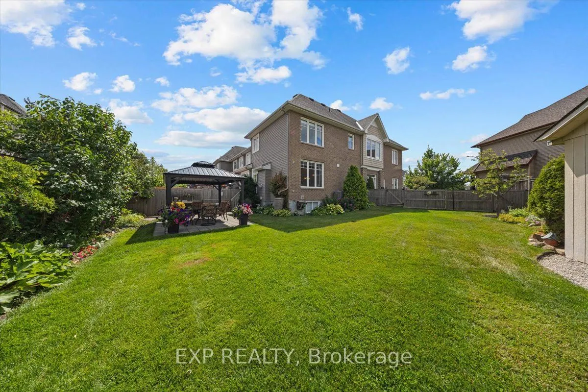 176 Flat Sedge Crescent