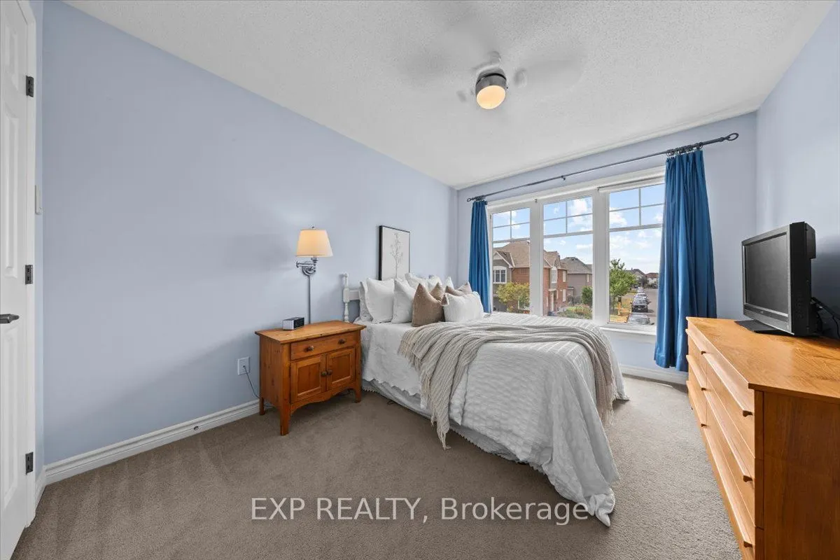176 Flat Sedge Crescent