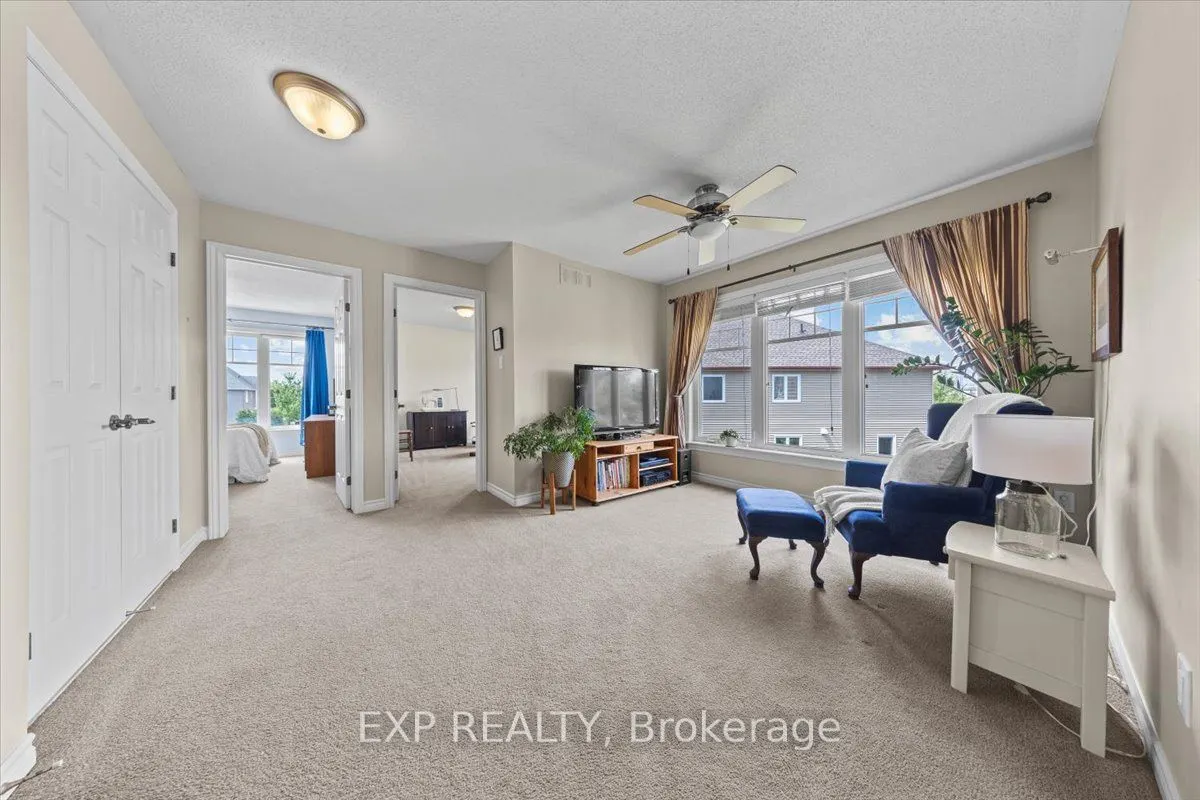 176 Flat Sedge Crescent