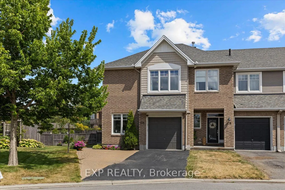 176 Flat Sedge Crescent