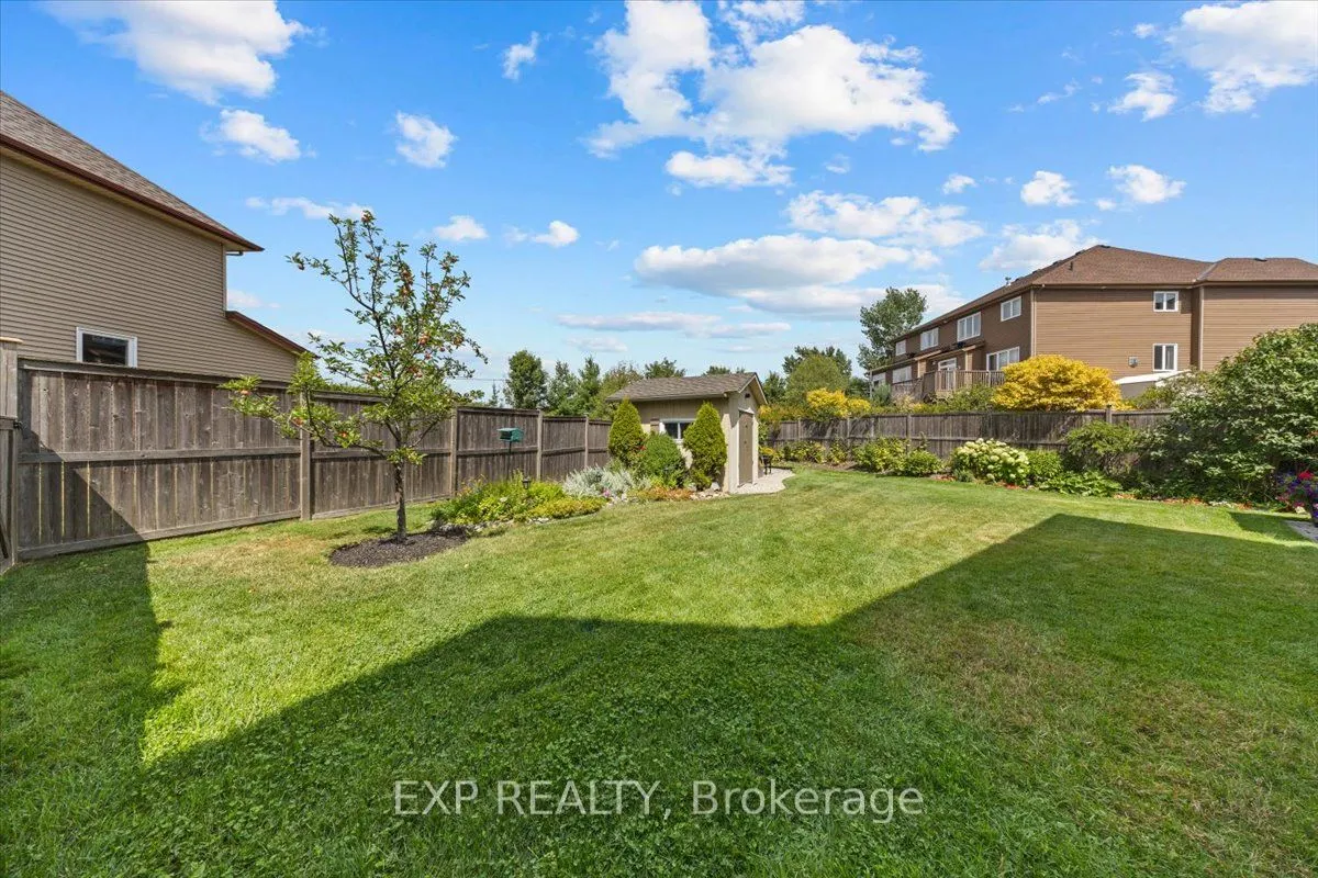 176 Flat Sedge Crescent