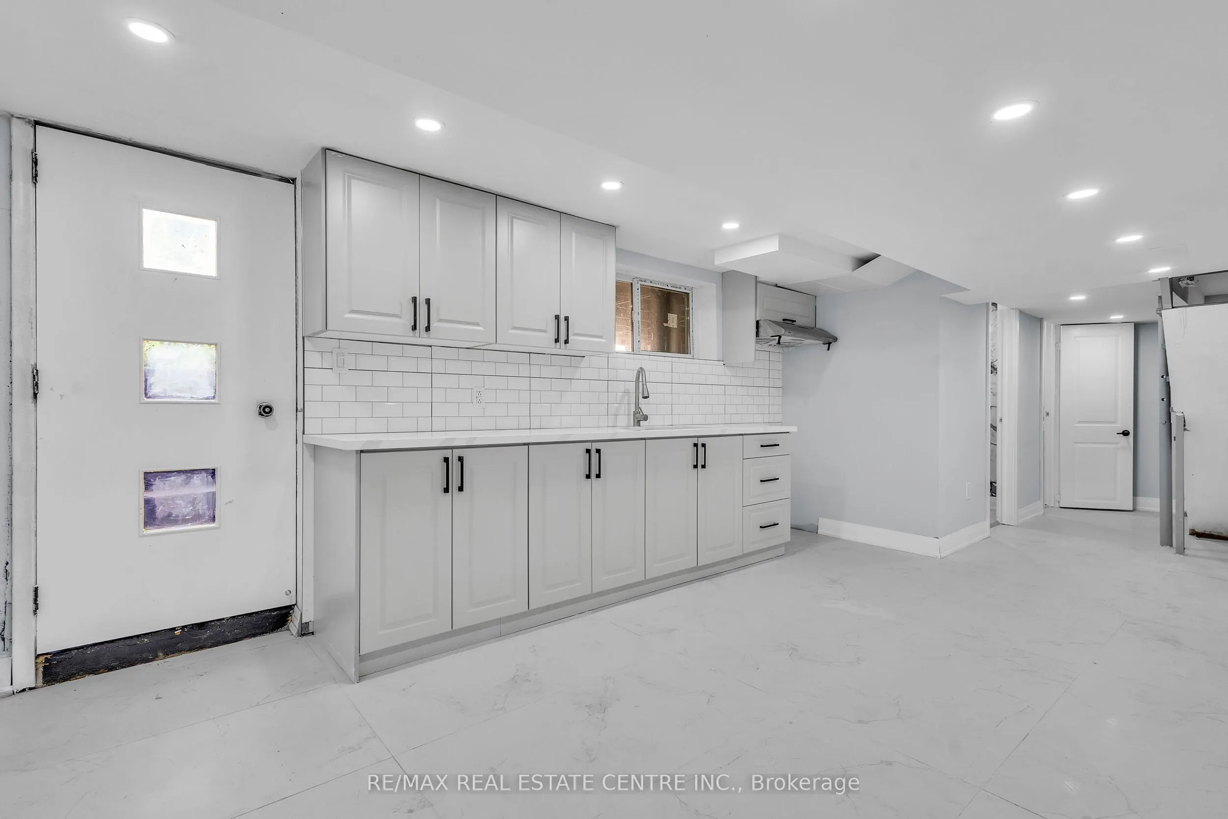 84 Avalon Place