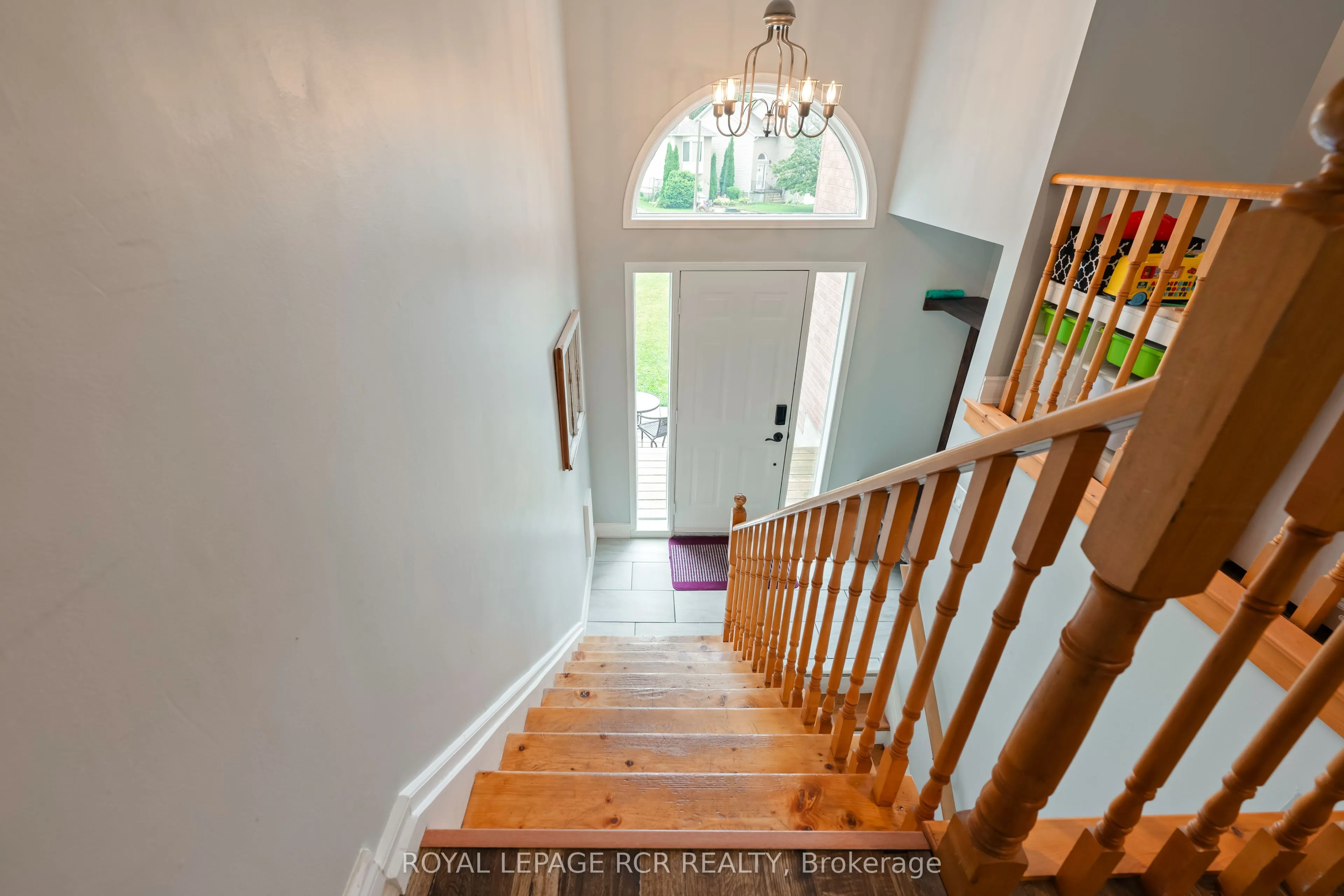 310 Shelburne Place