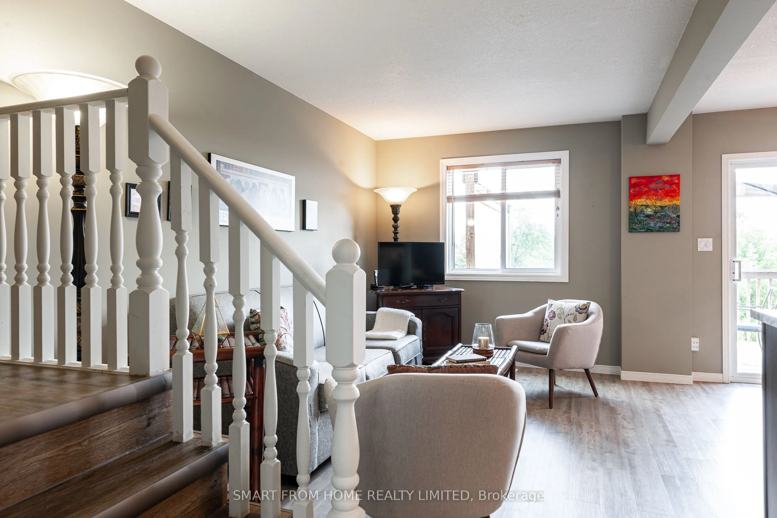 110 Athlone Crescent