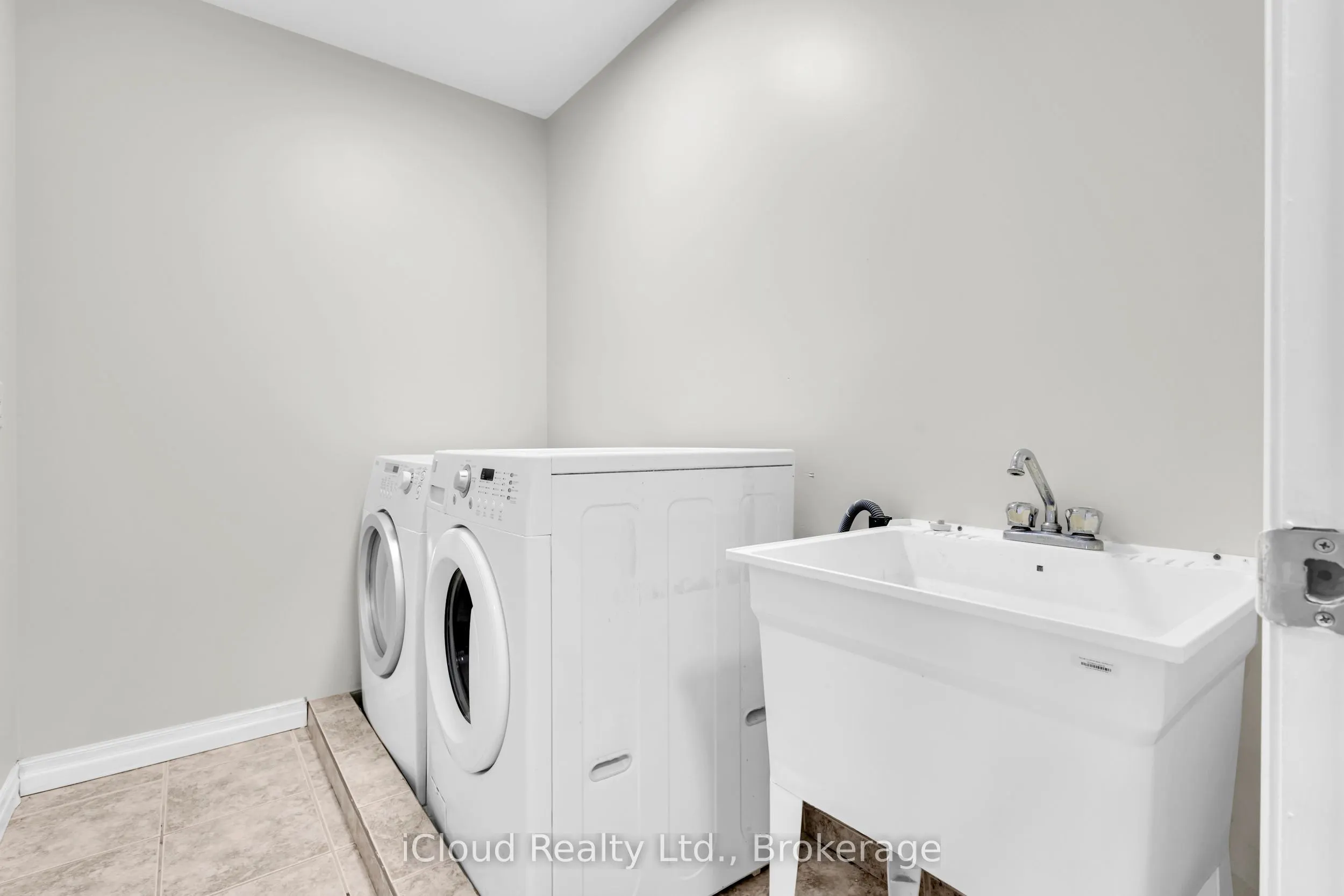 140 Windflower Drive