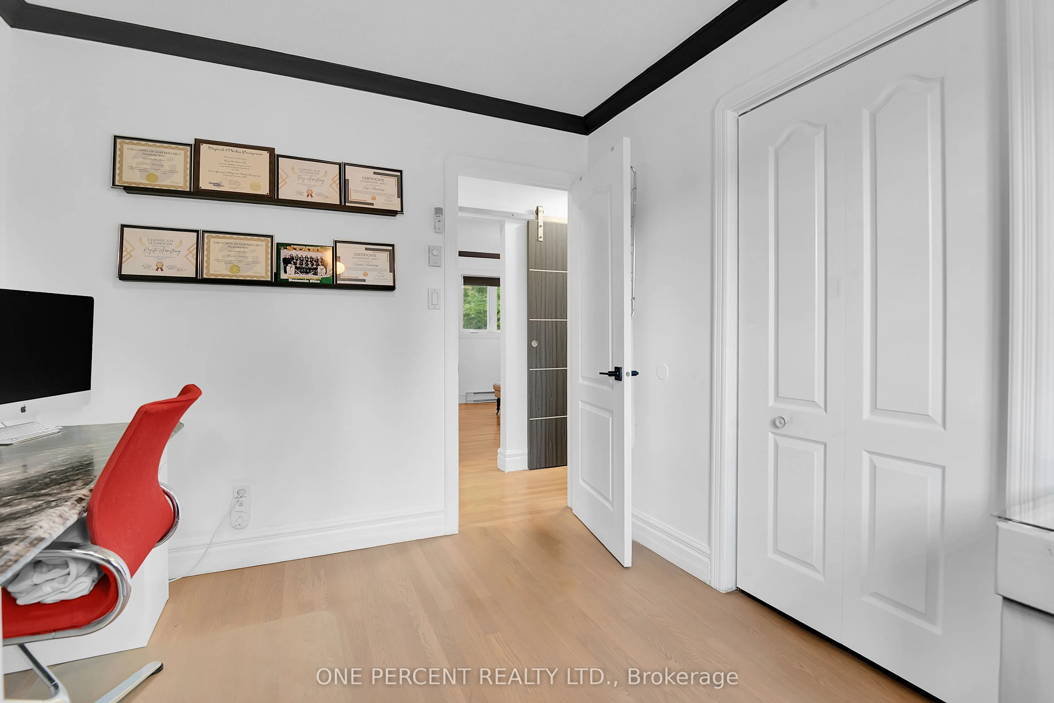 1133 Hemlock Street