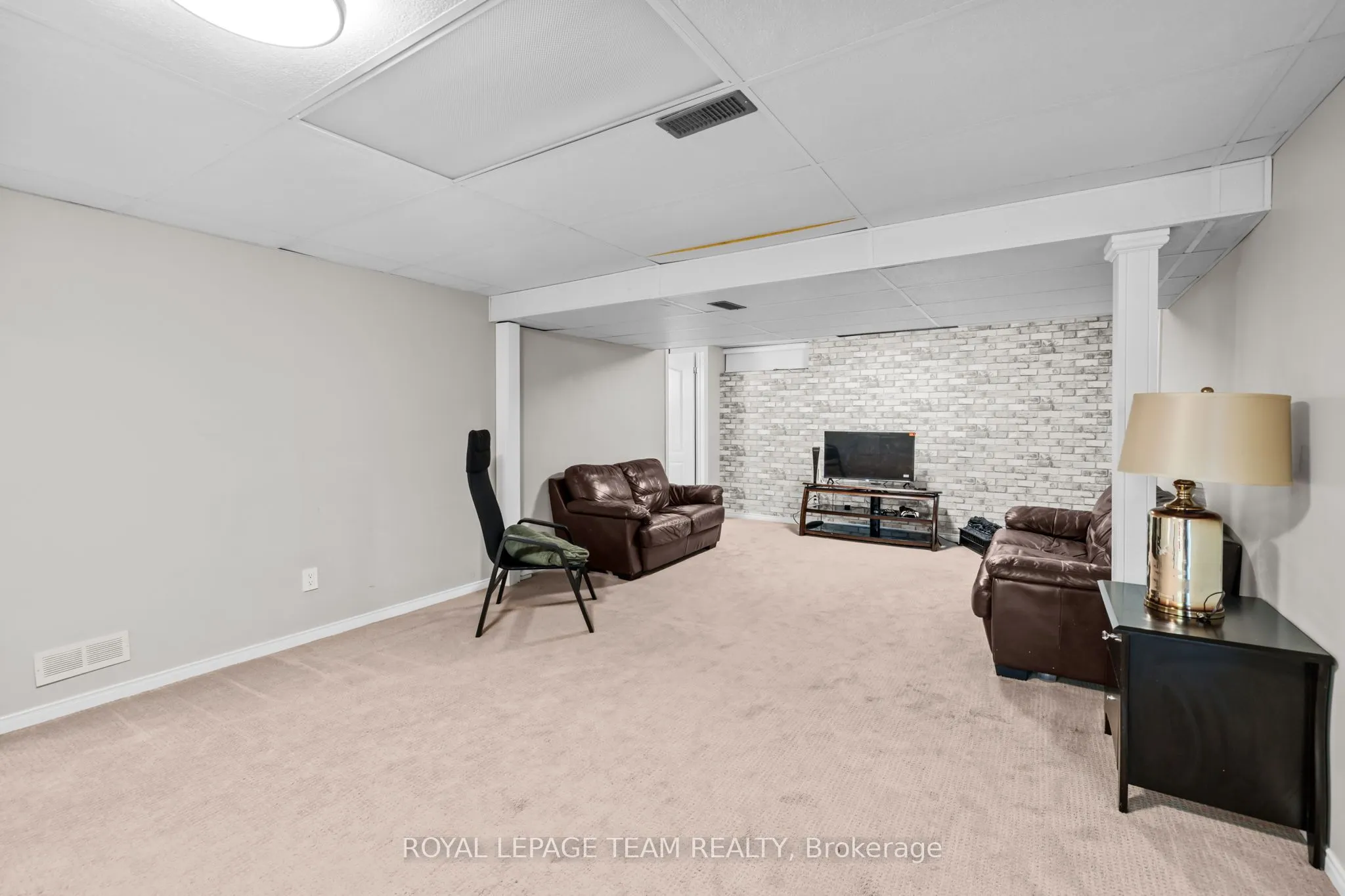 1280 Ben Royal Avenue