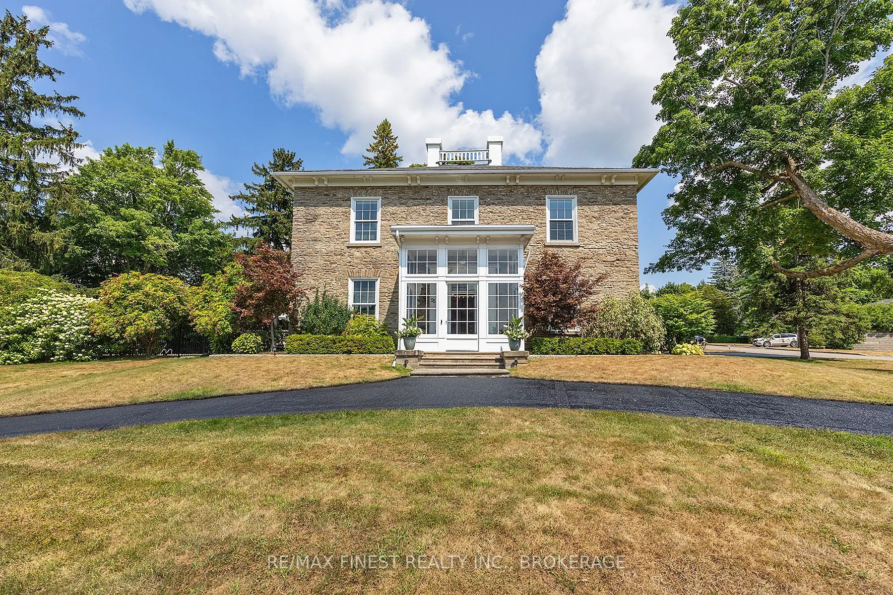 55 Cochrane Drive