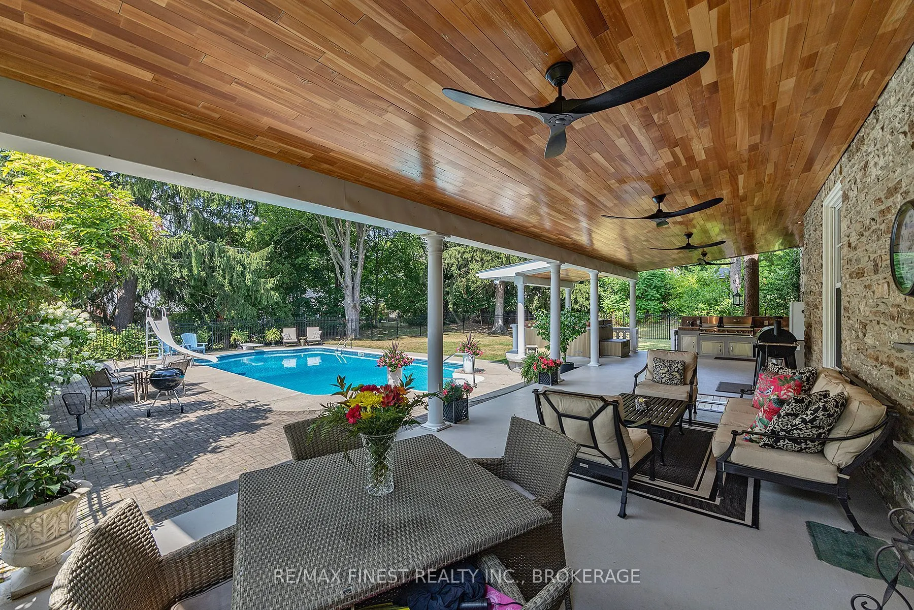 55 Cochrane Drive