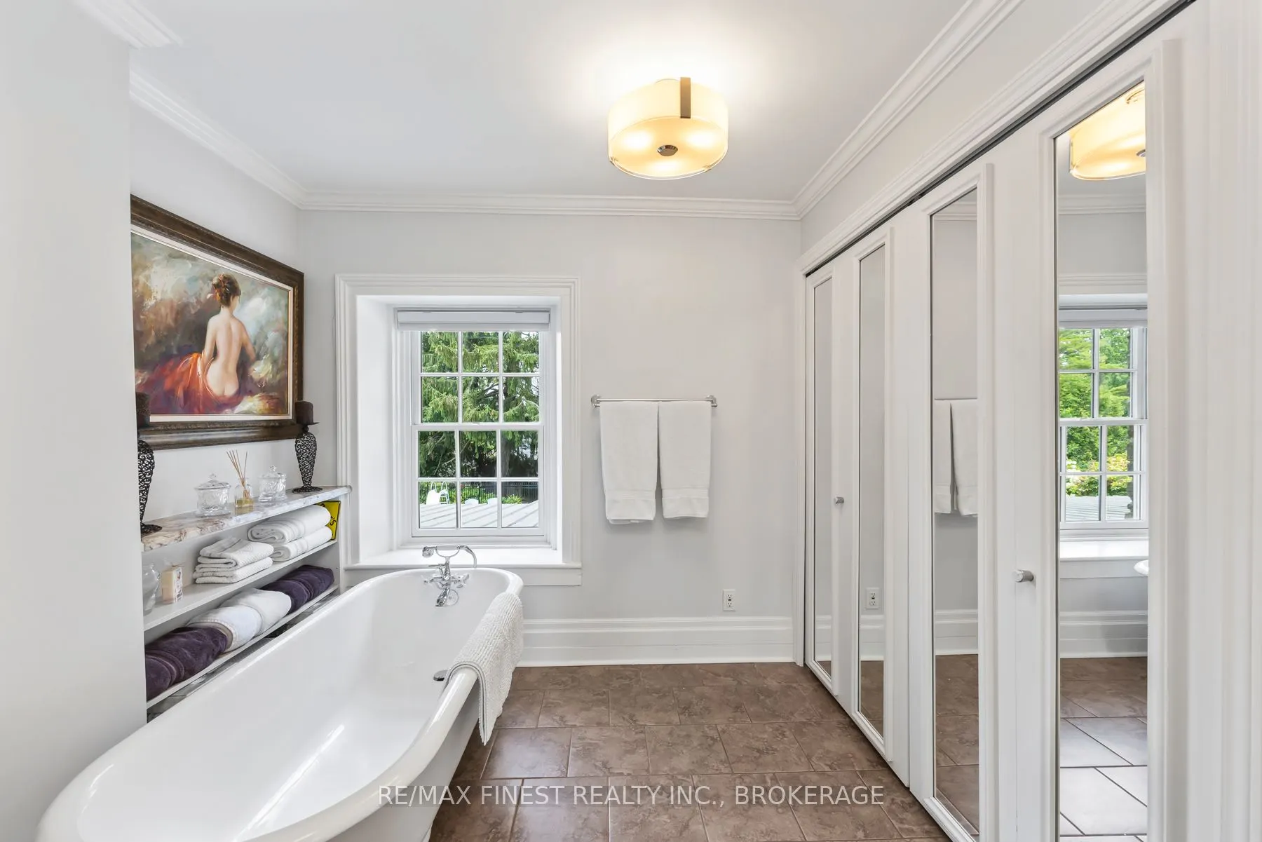 55 Cochrane Drive