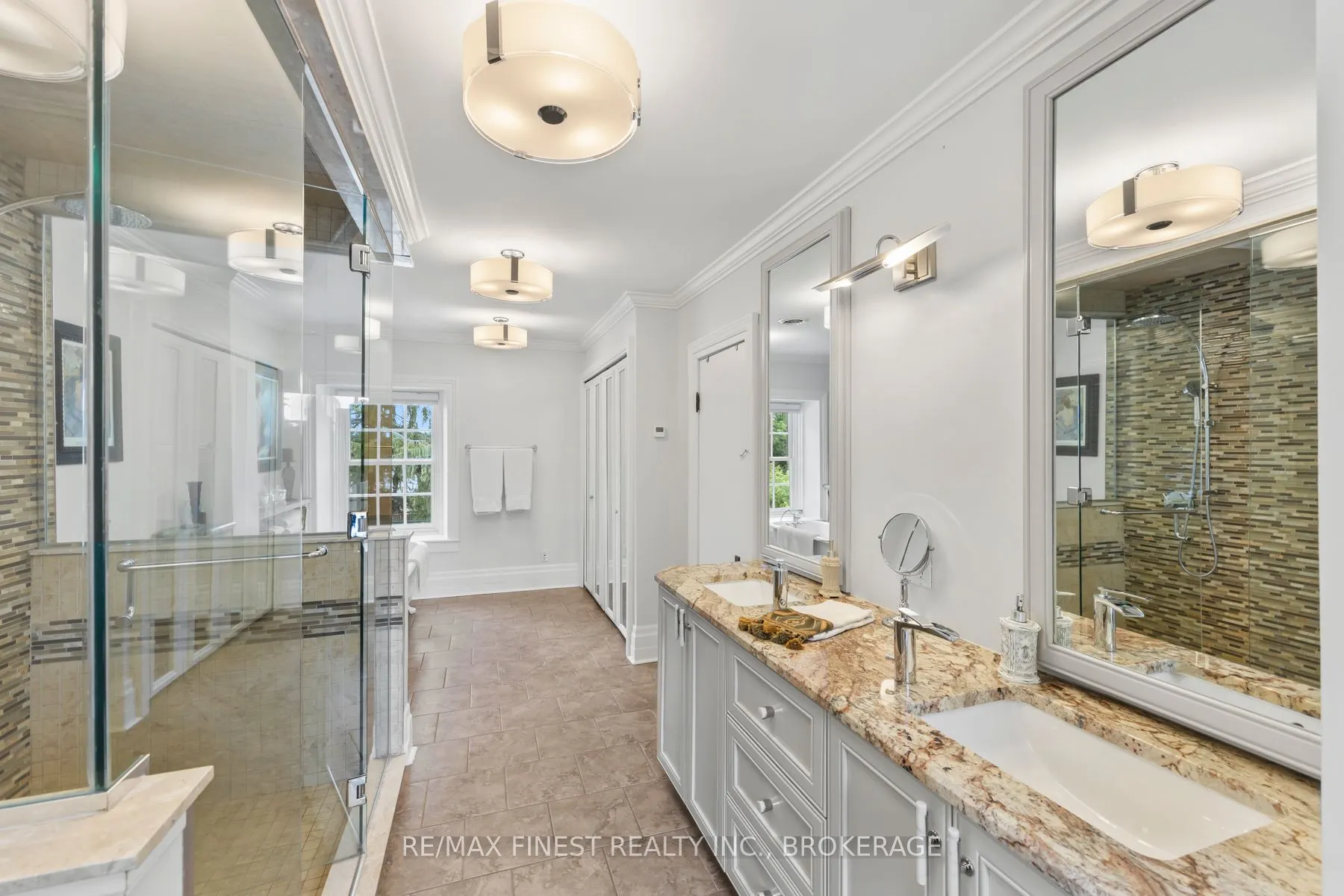 55 Cochrane Drive